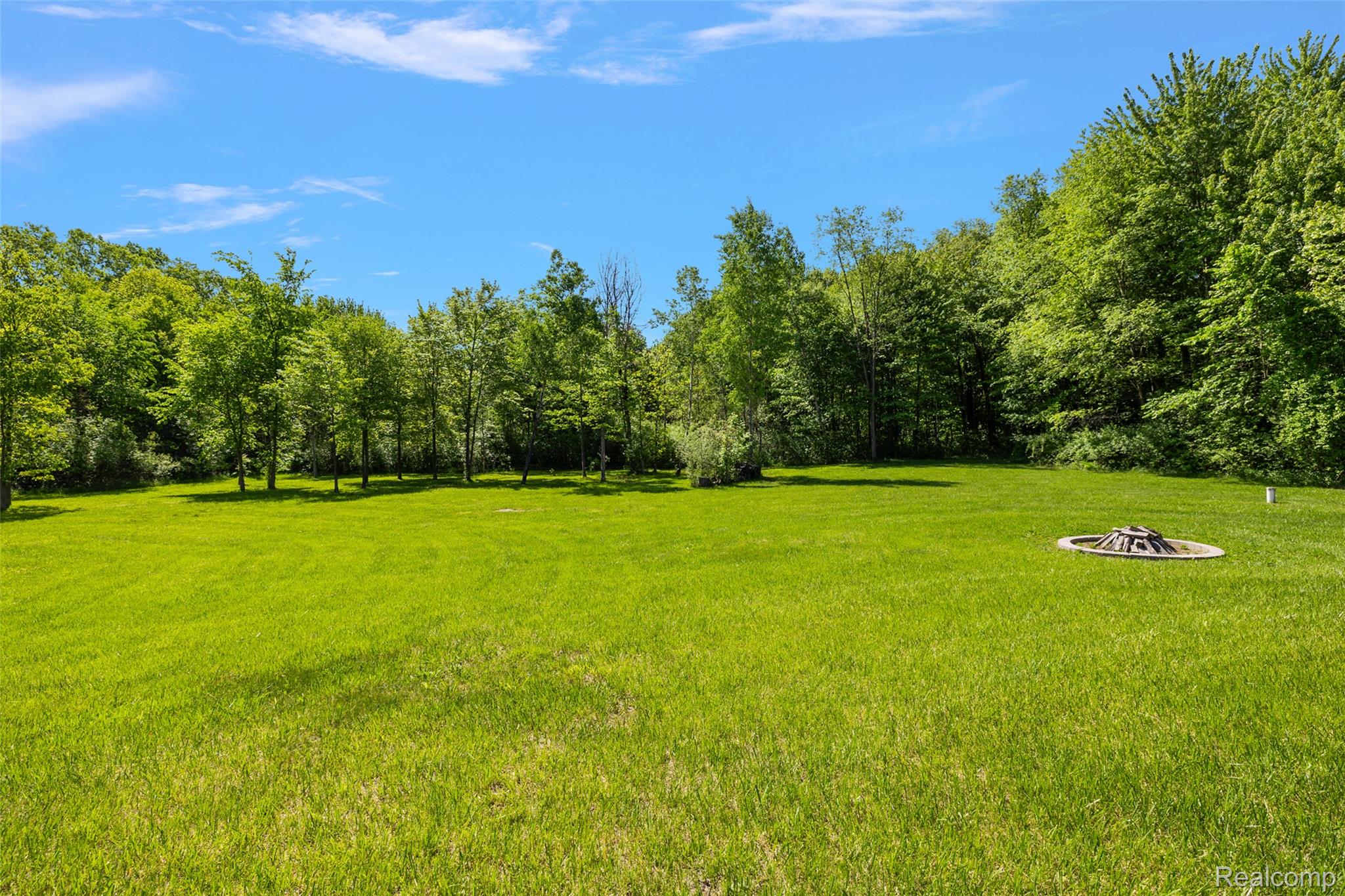 62502 Wayfaring Road Property Photo 9
