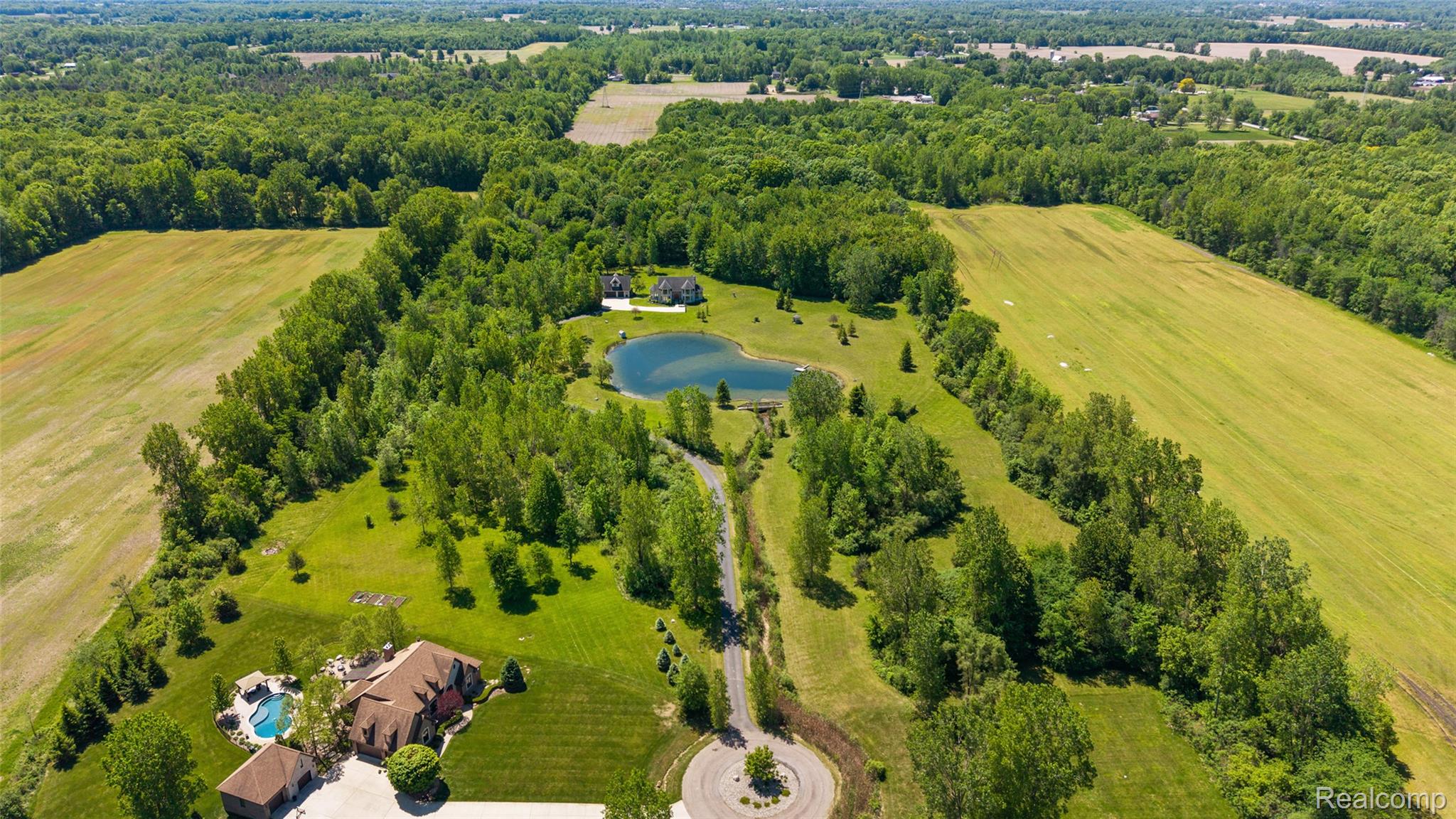62502 Wayfaring Road Property Photo 21
