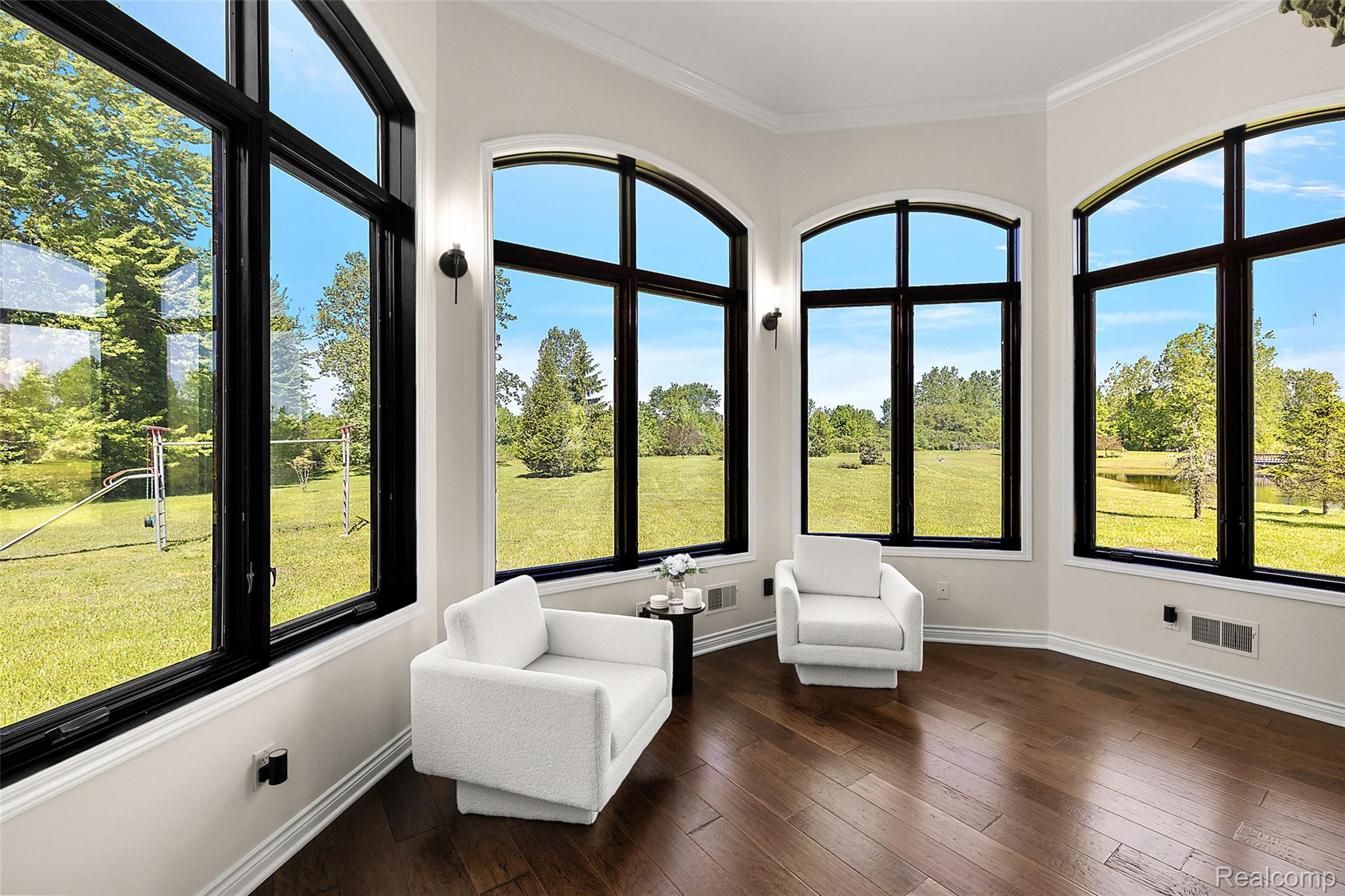 62502 Wayfaring Road Property Photo 40