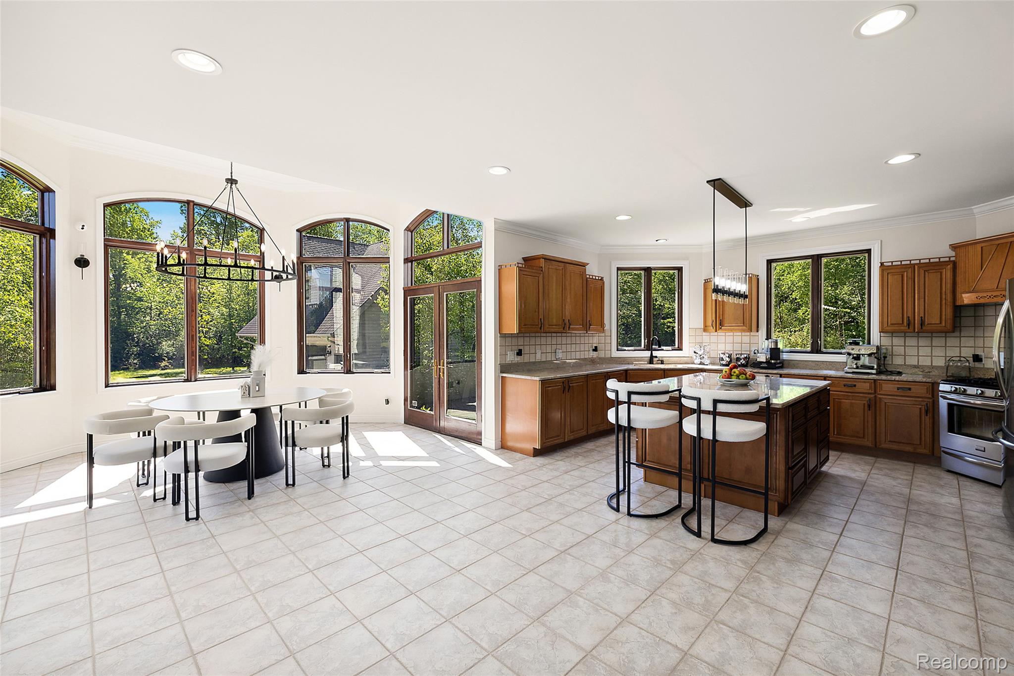 62502 Wayfaring Road Property Photo 43