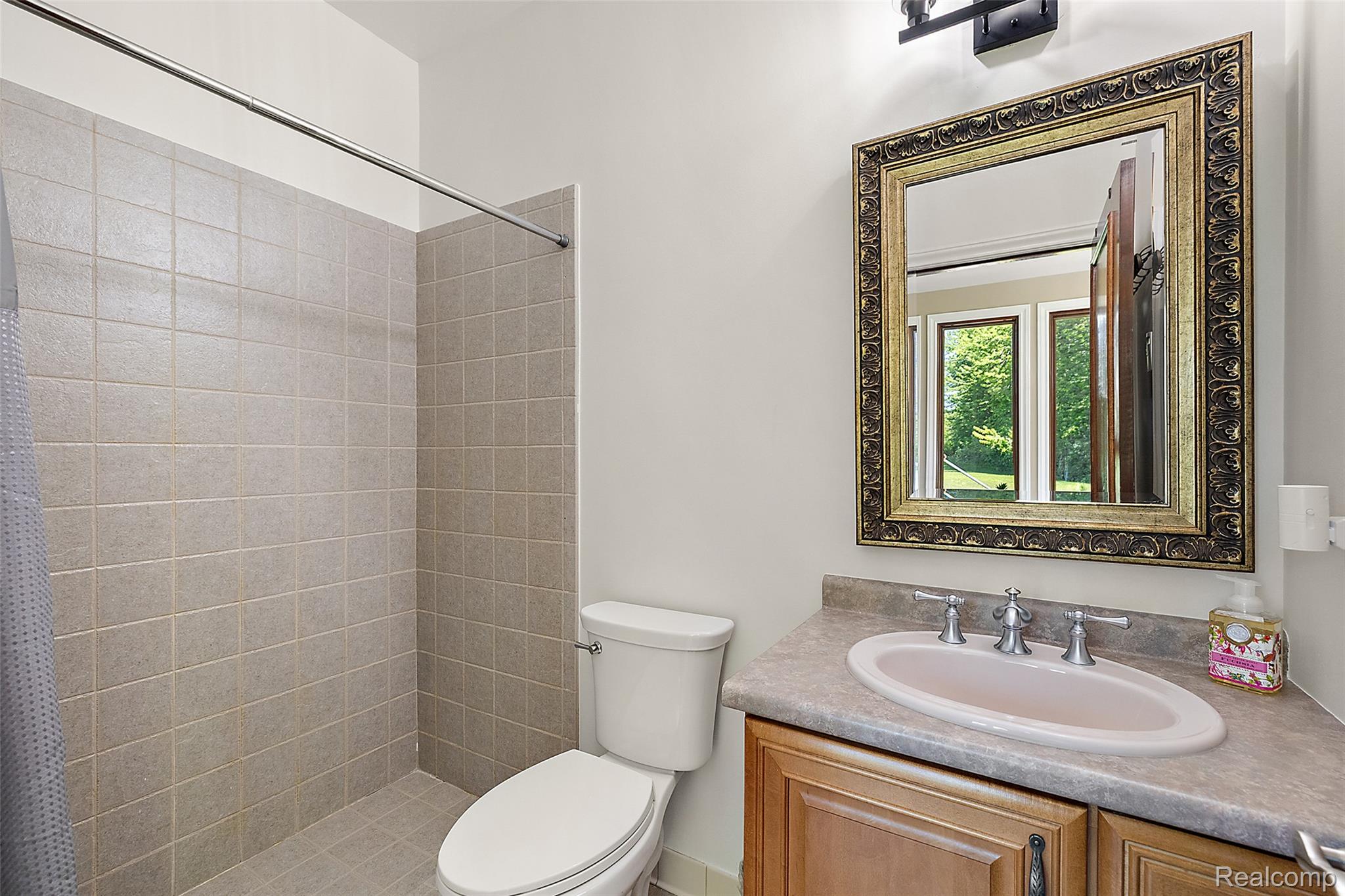 62502 Wayfaring Road Property Photo 63