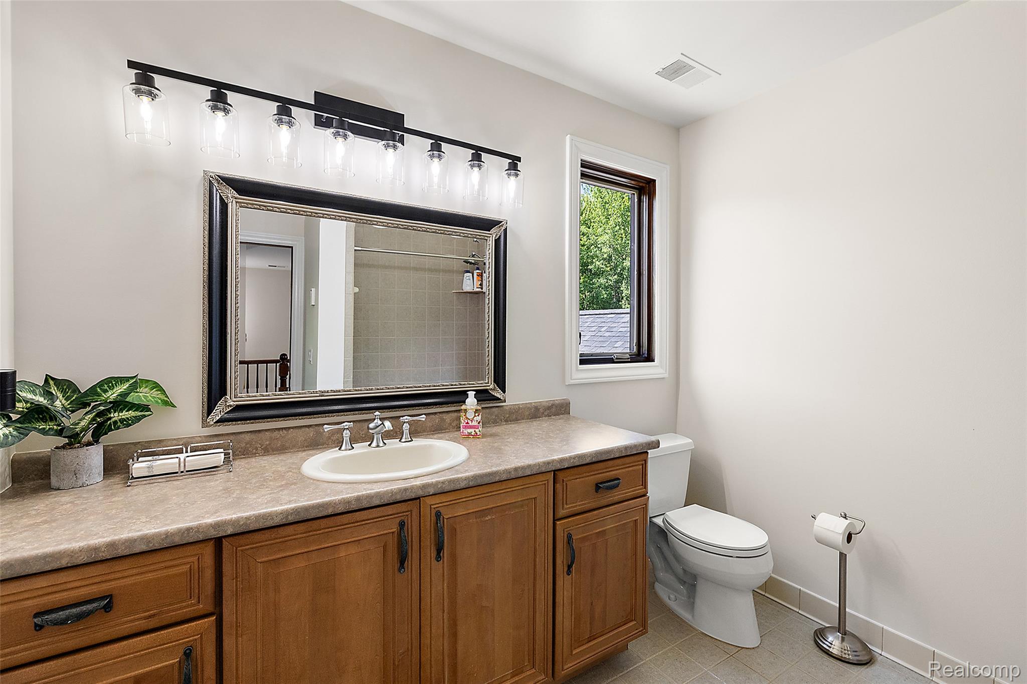 62502 Wayfaring Road Property Photo 81