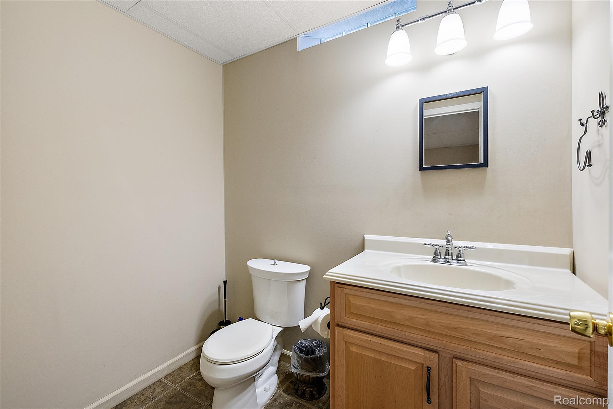 62502 Wayfaring Road Property Photo 88