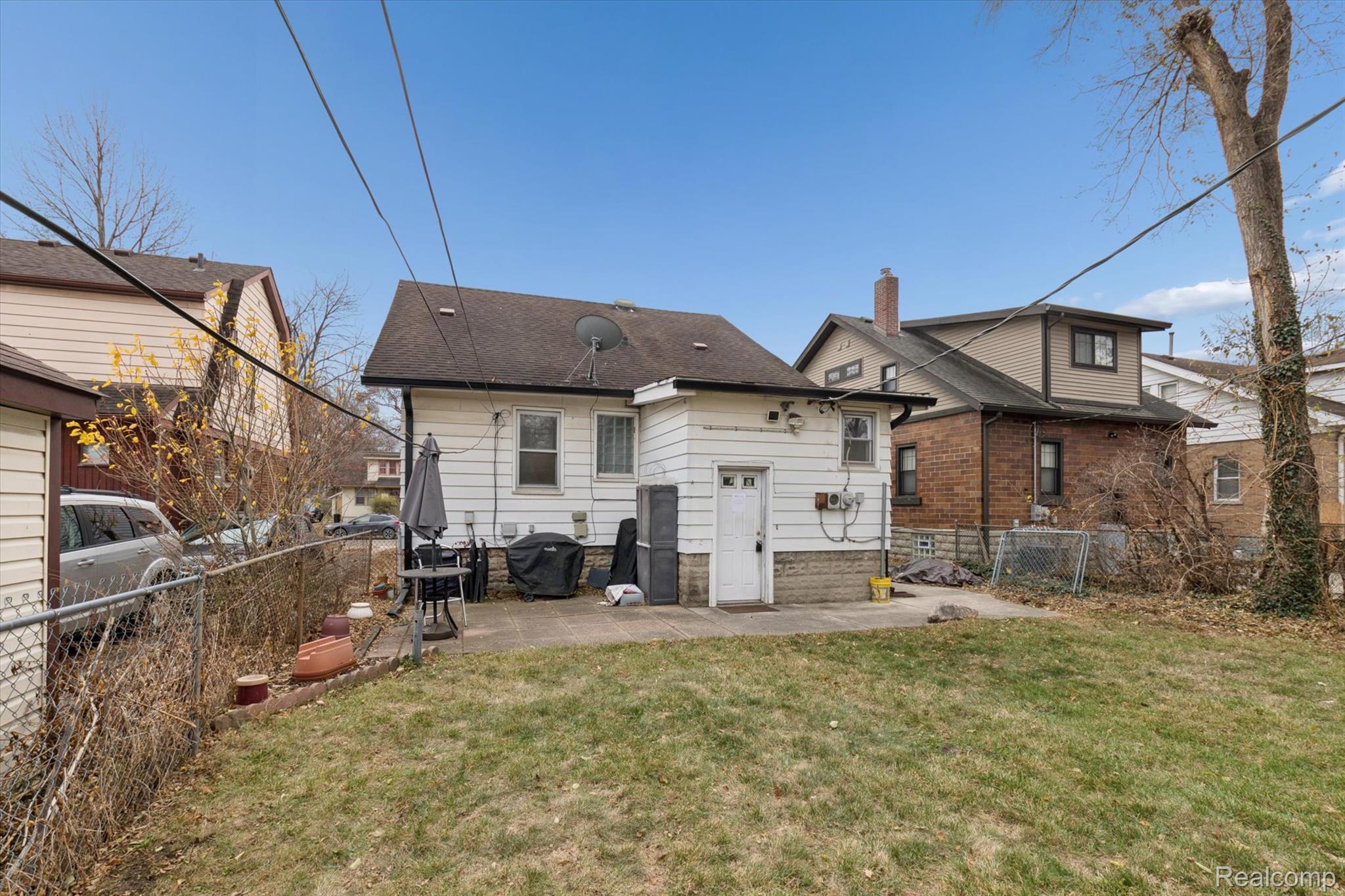 265 E Lewiston Avenue Property Photo 38