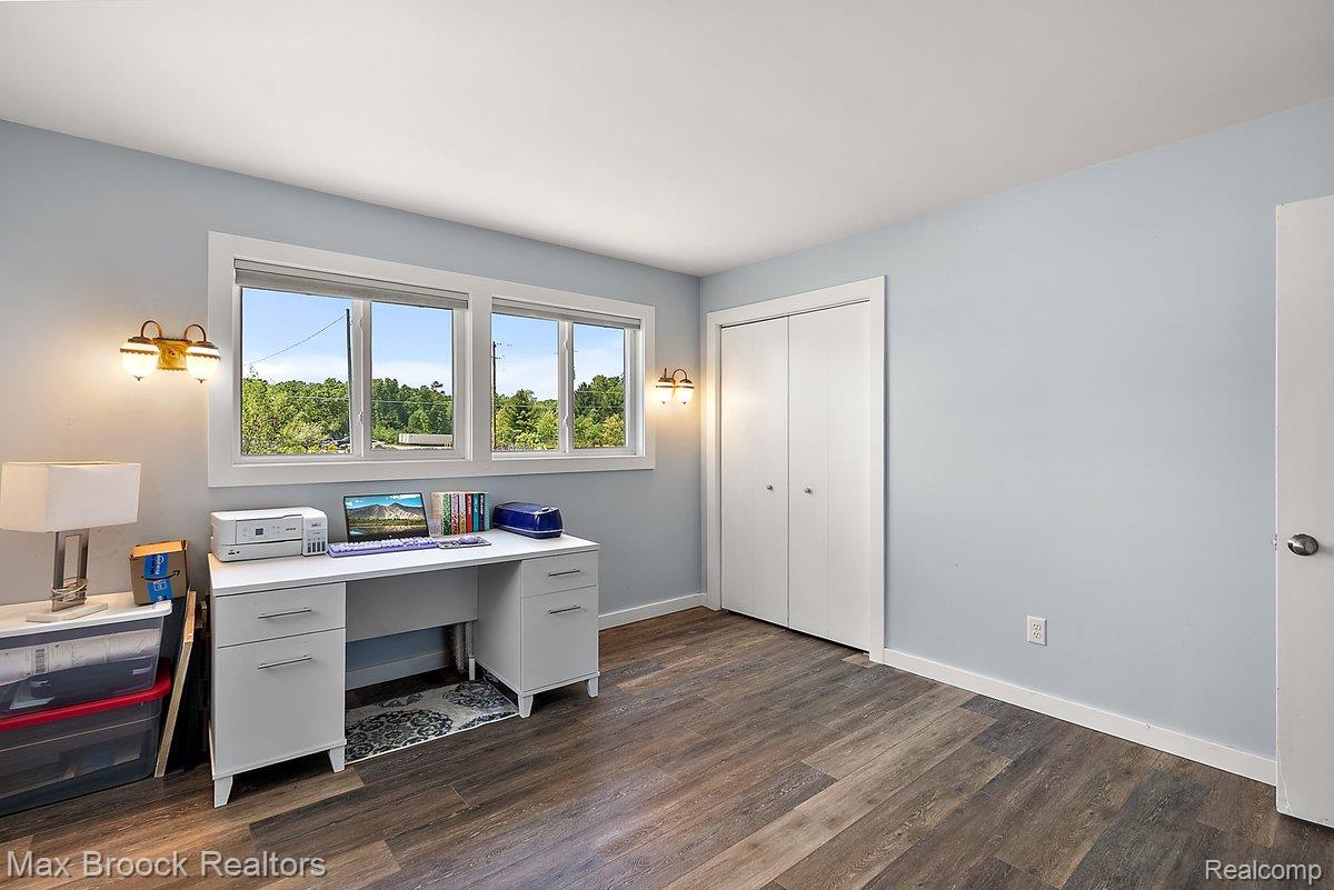 8580 Silver Creek Road Property Photo 22