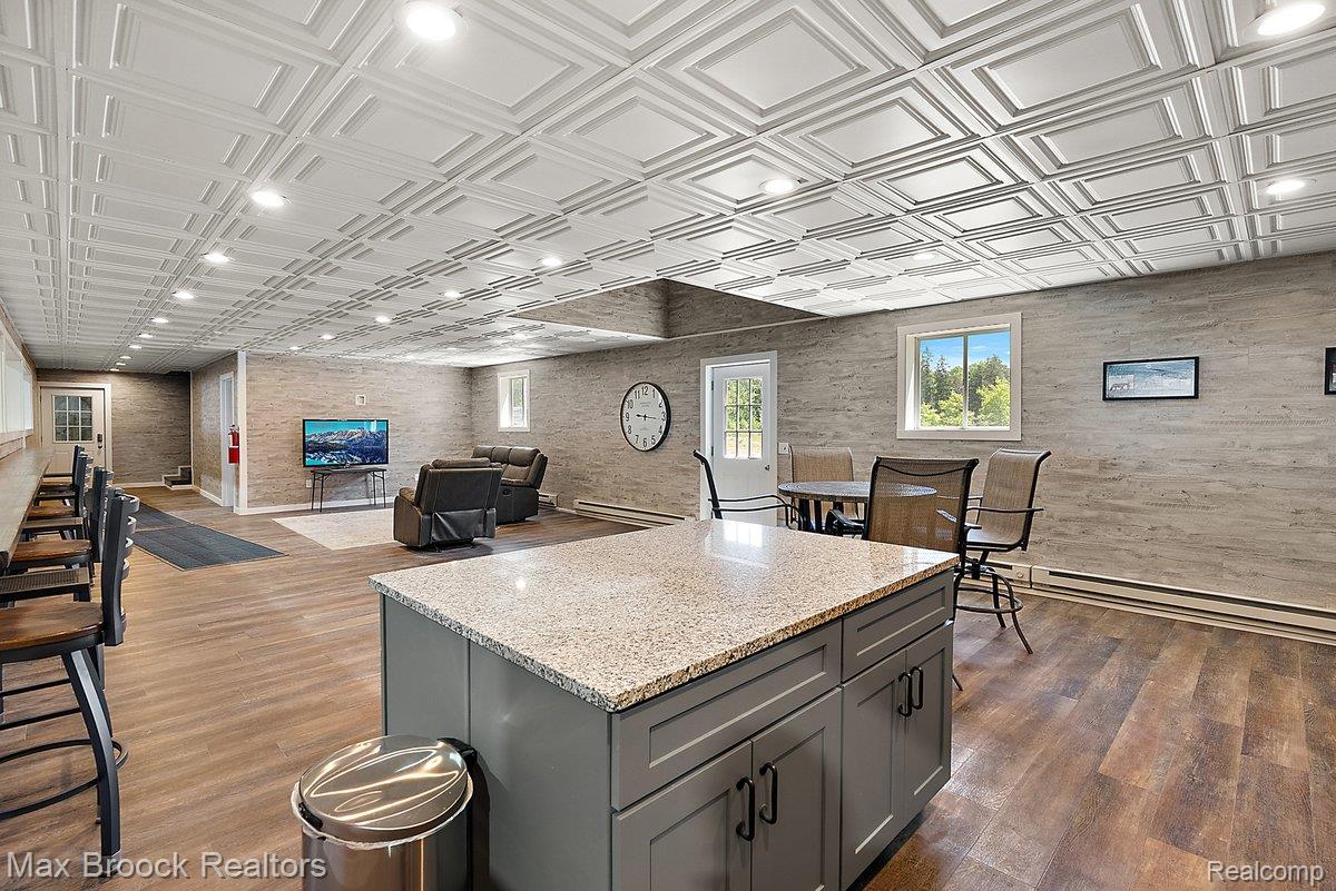 8580 Silver Creek Road Property Photo 32