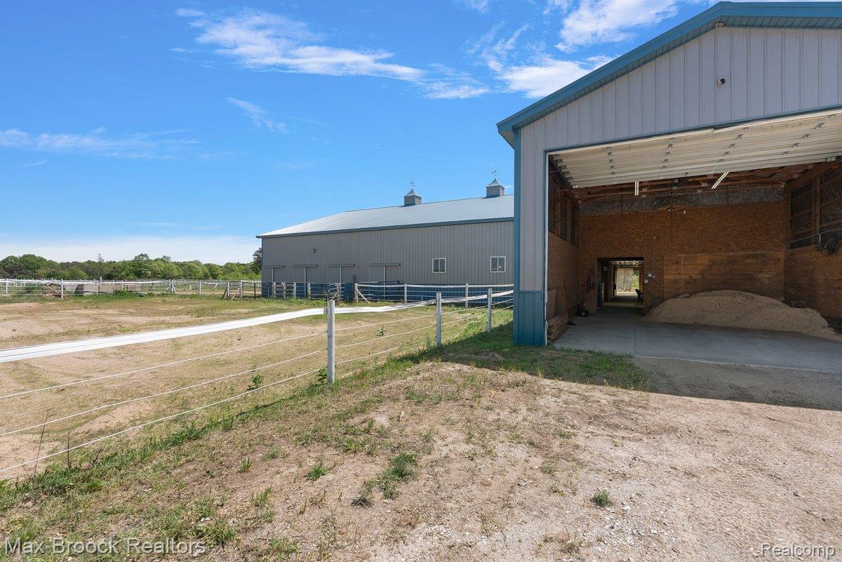 8580 Silver Creek Road Property Photo 51