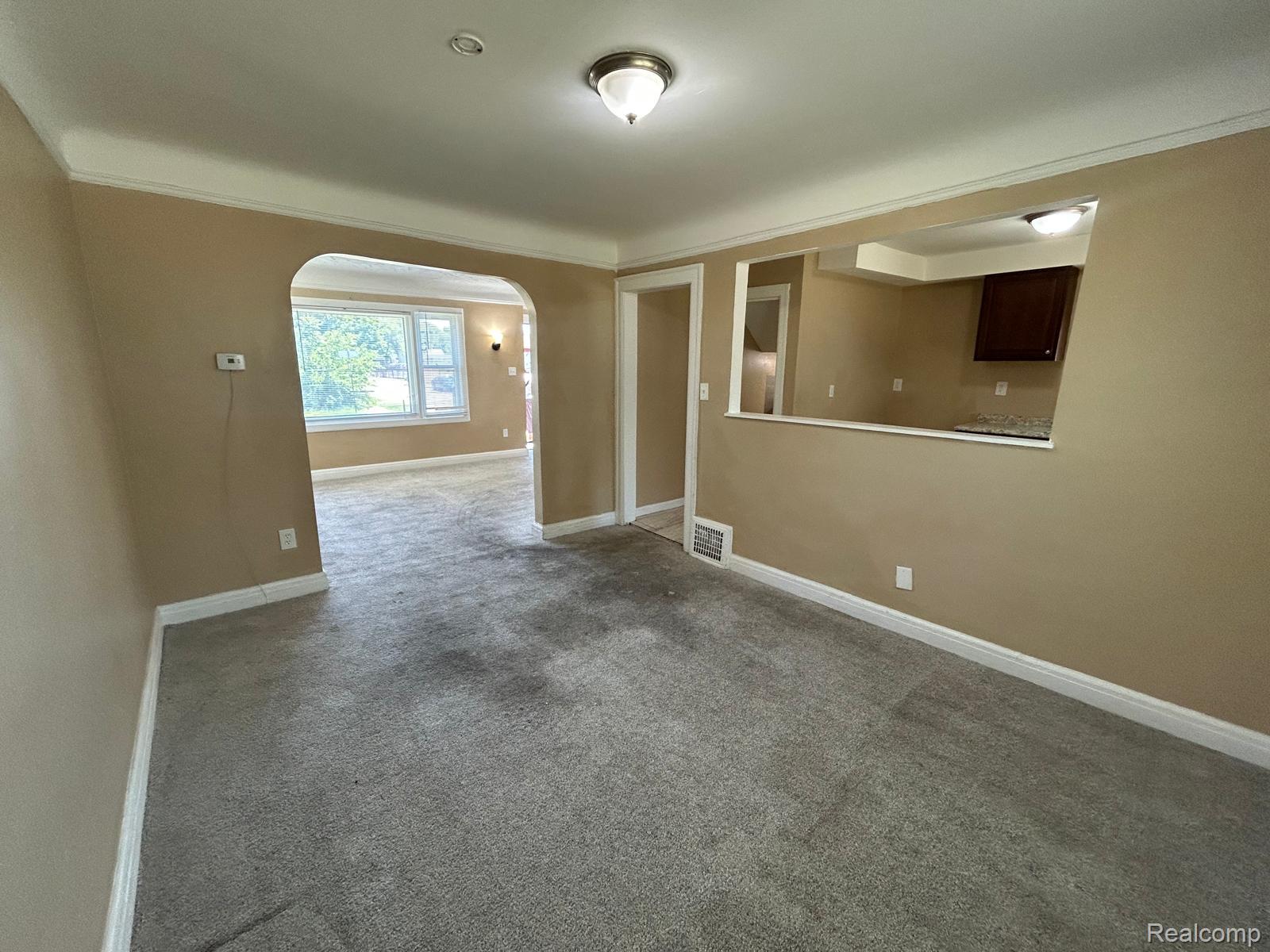 19603 Goddard Street Property Photo 5