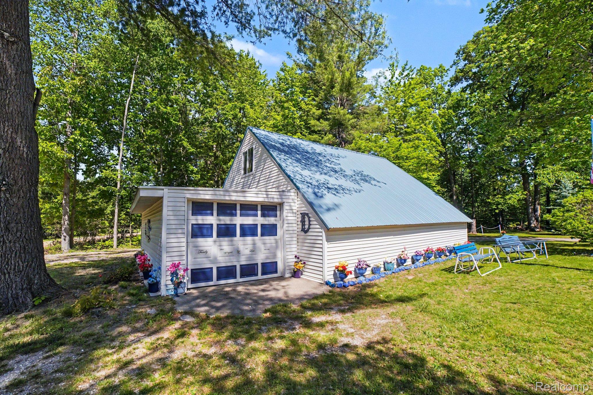 4772 S Bard Road Property Photo 3