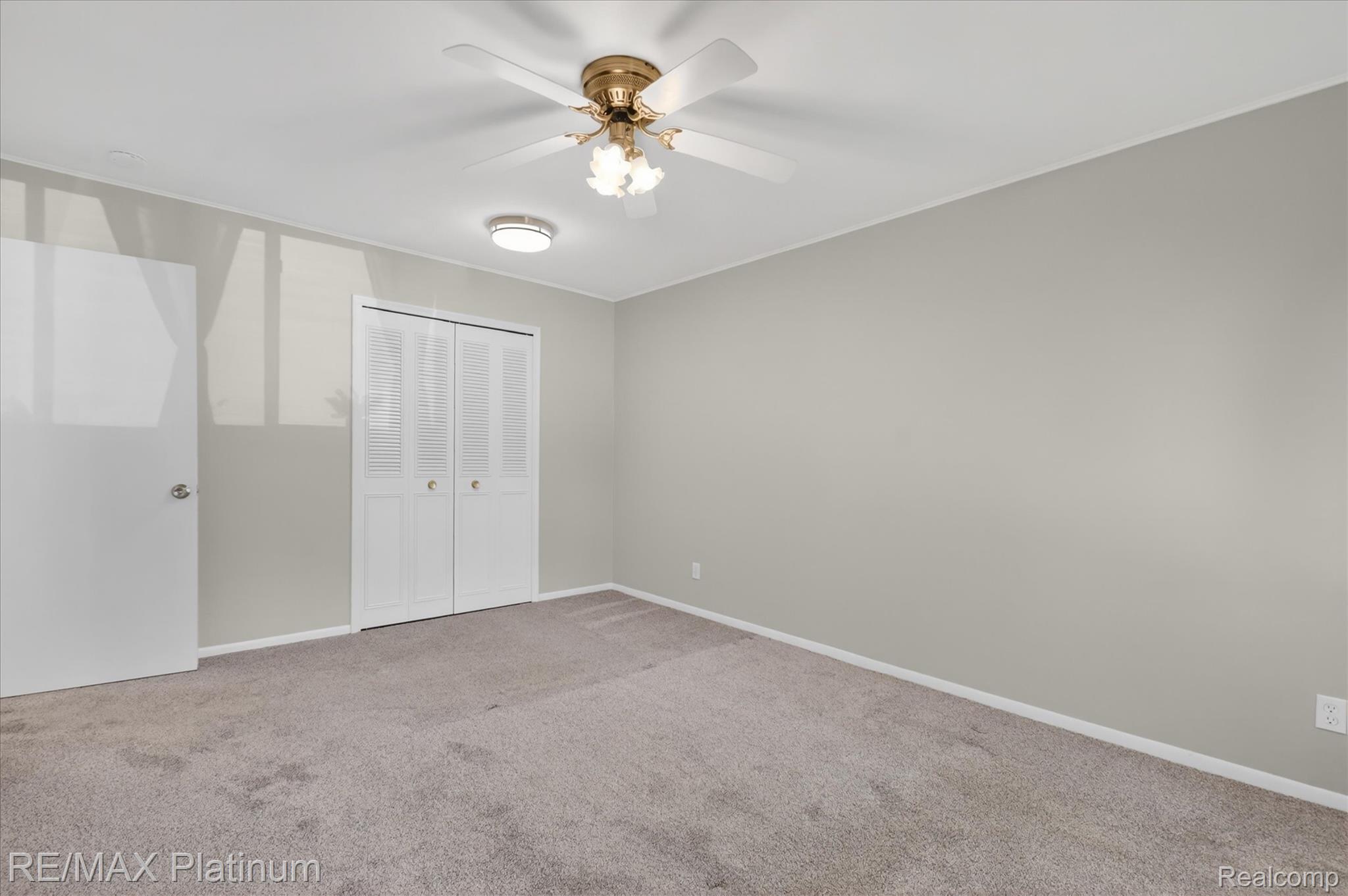 5980 Alan Drive 8 Property Photo 15