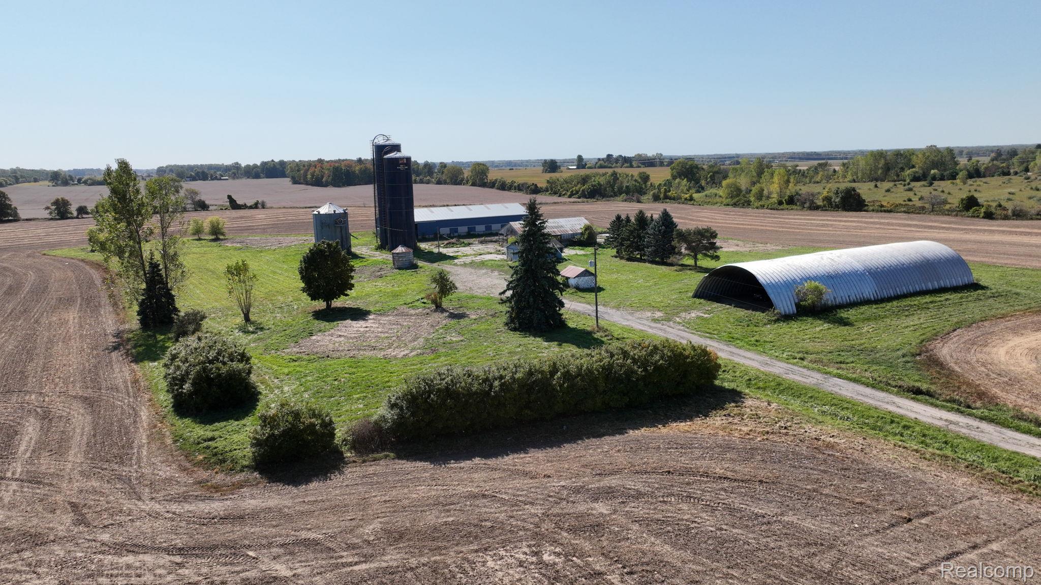 5176 Aitken Road Property Photo 10
