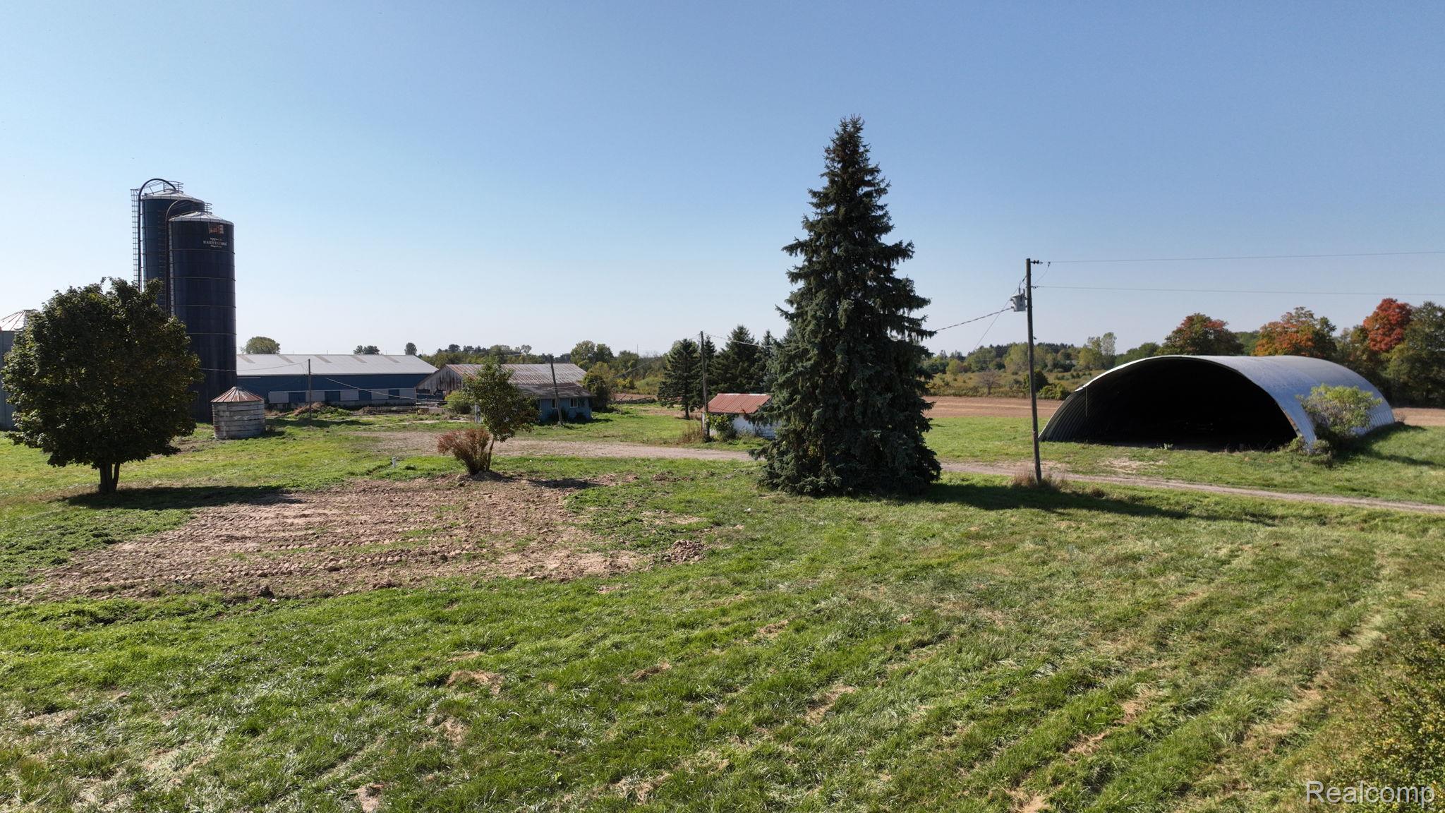5176 Aitken Road Property Photo 12