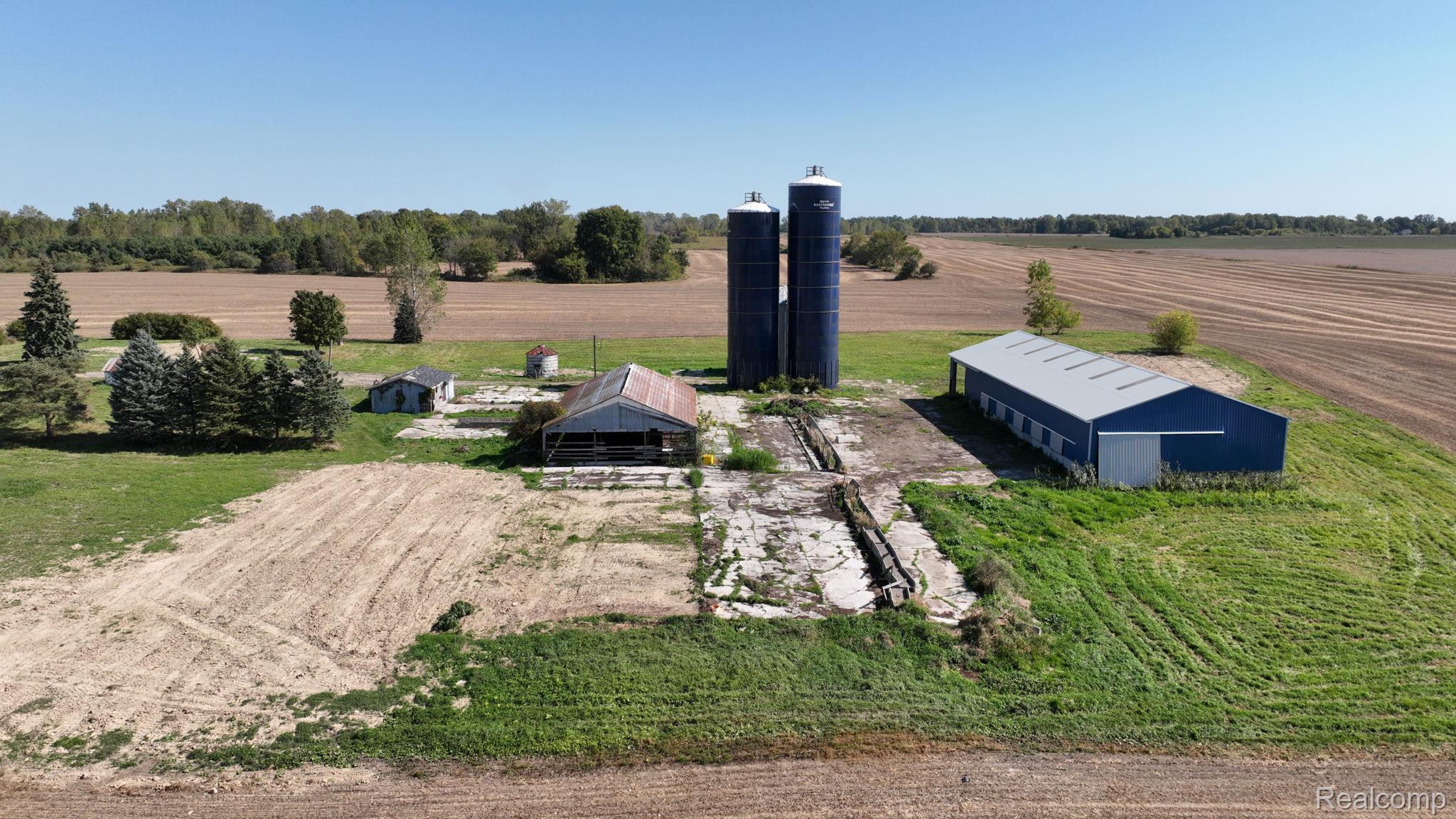 5176 Aitken Road Property Photo 23