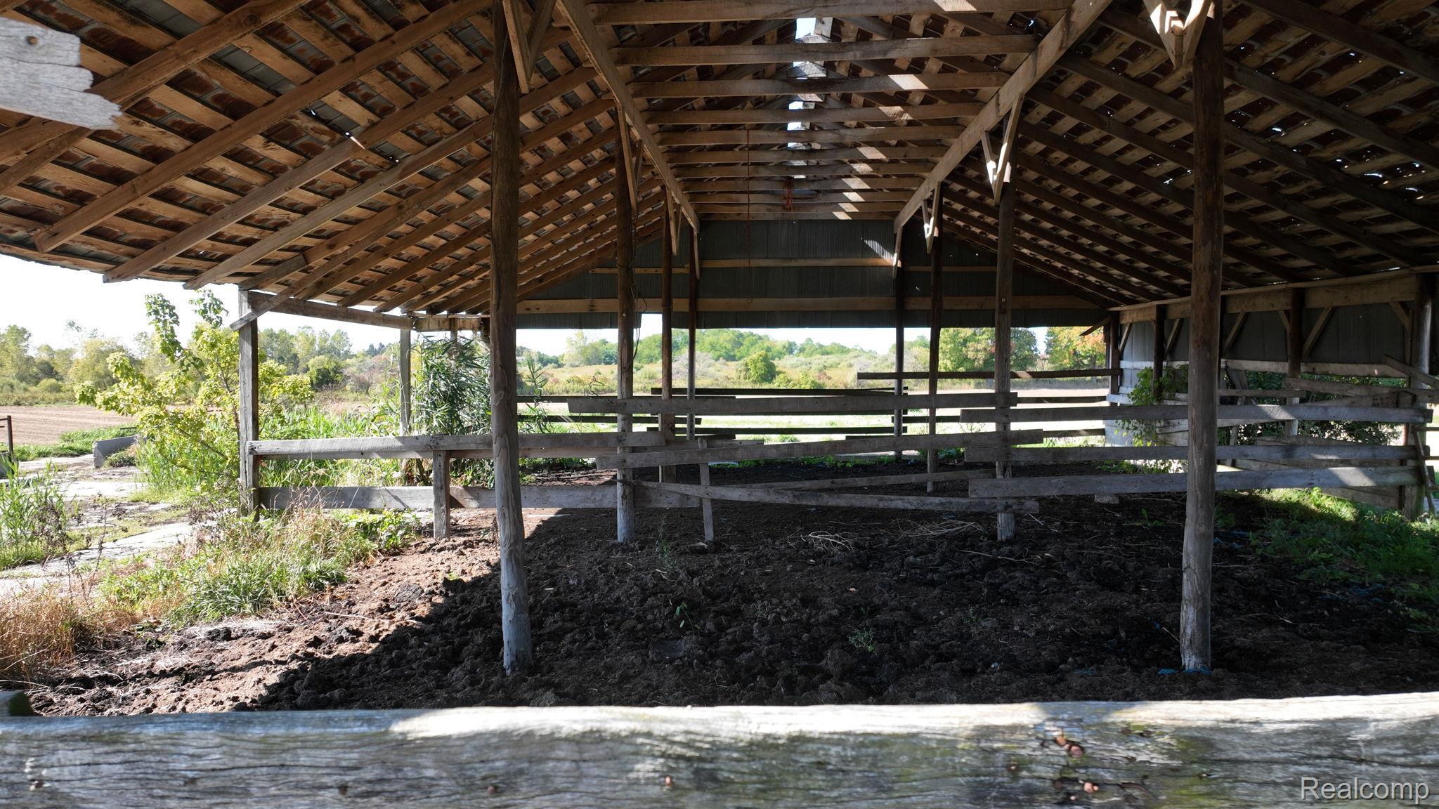 5176 Aitken Road Property Photo 29