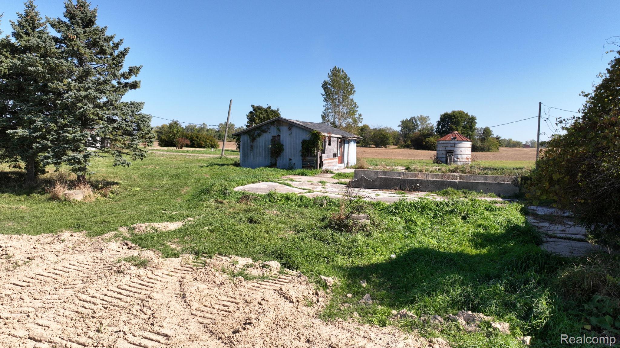 5176 Aitken Road Property Photo 31