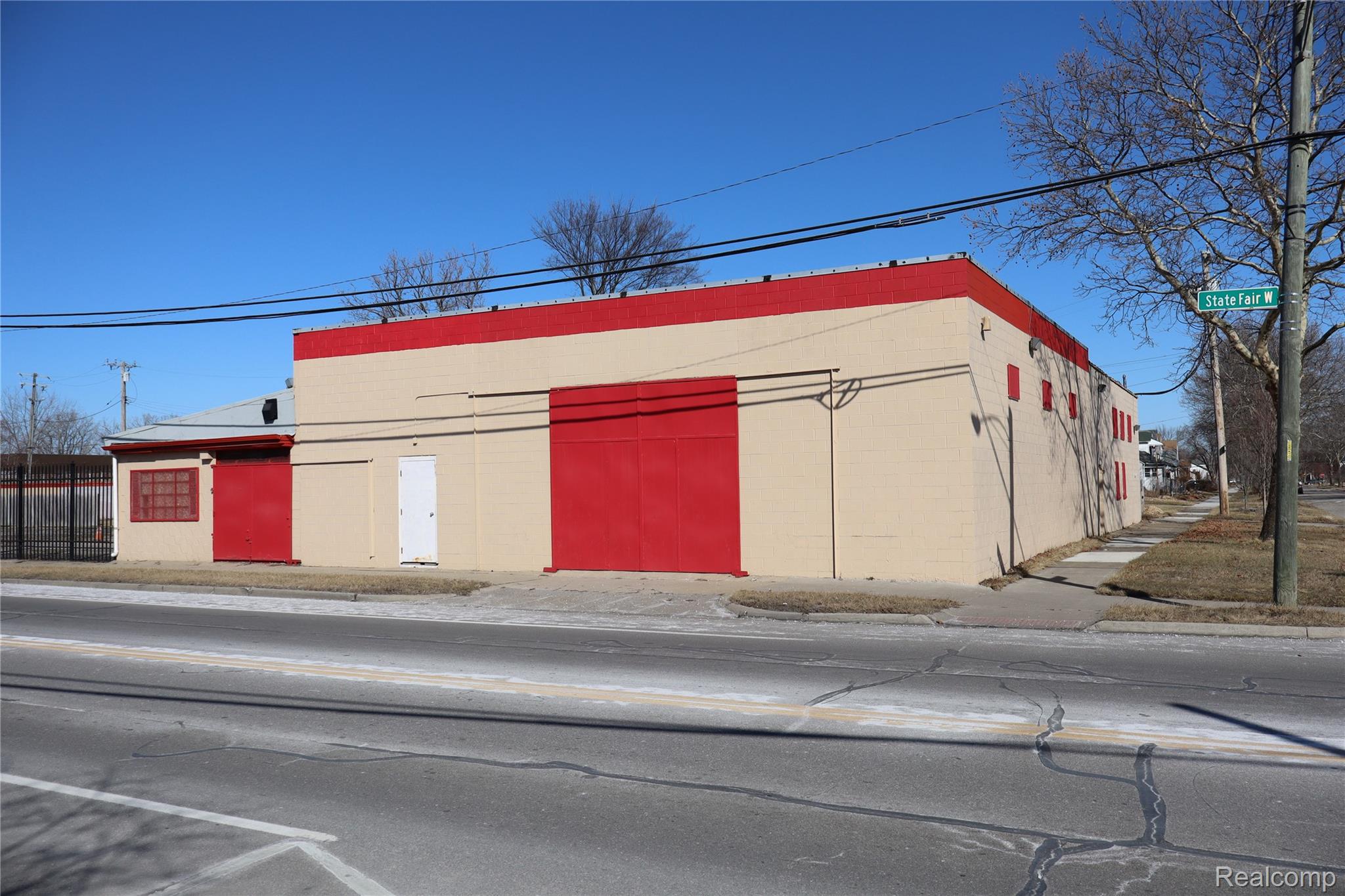 102 W State Fair Property Photo 1