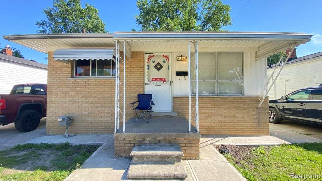 11268 Jewett Avenue Property Photo 1