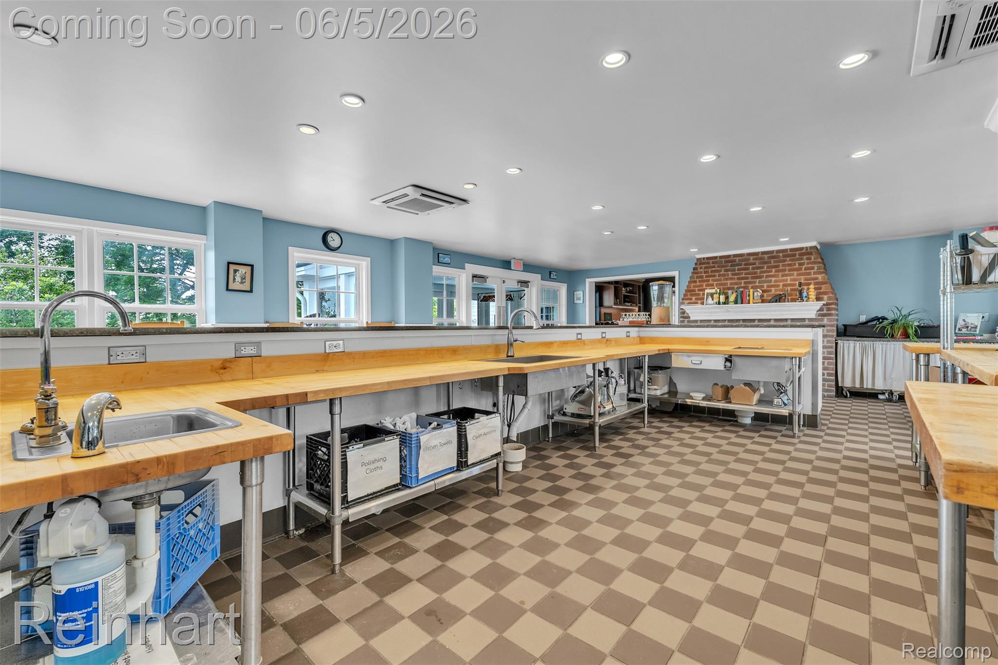 8540 Island Lake Road Property Photo 16