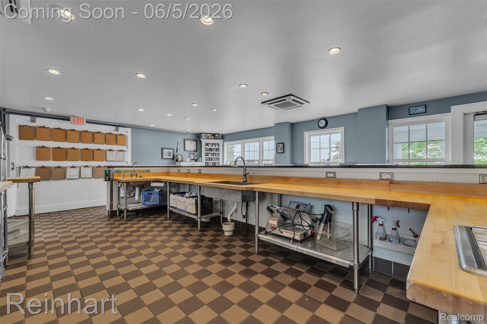 8540 Island Lake Road Property Photo 17