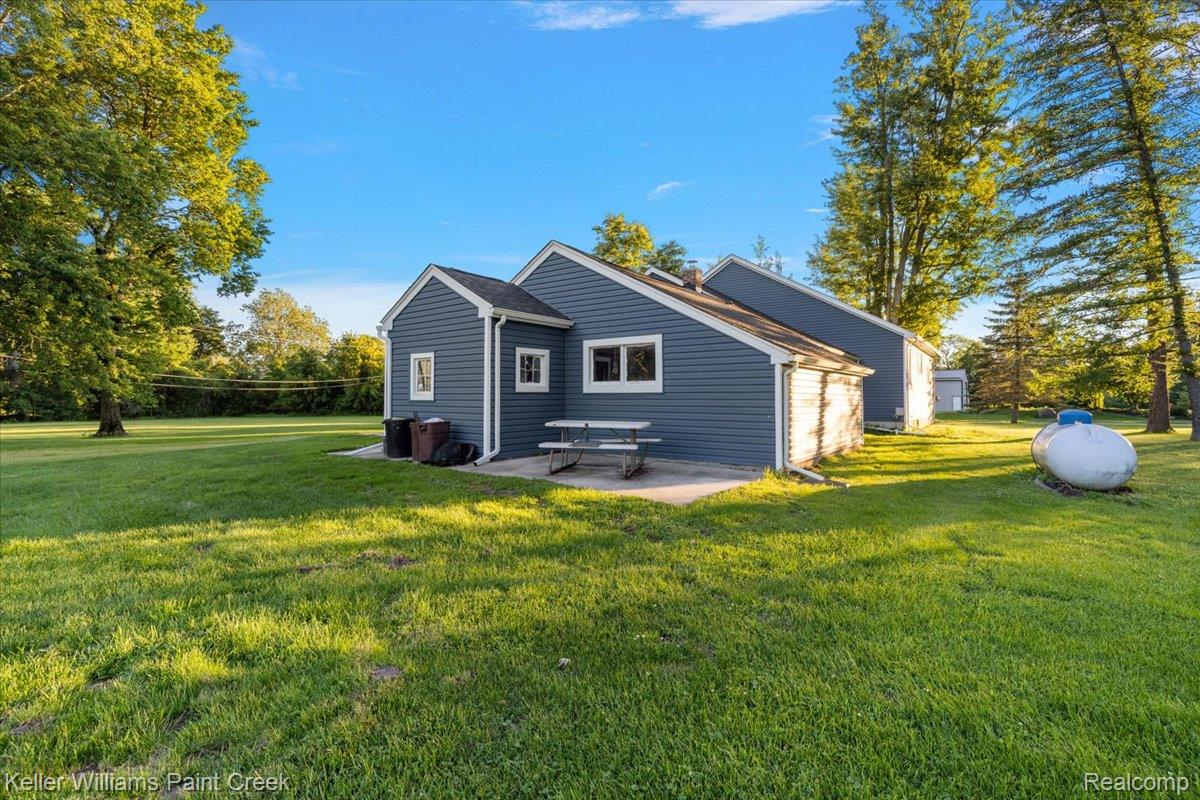 54230 Card Road Property Photo 5