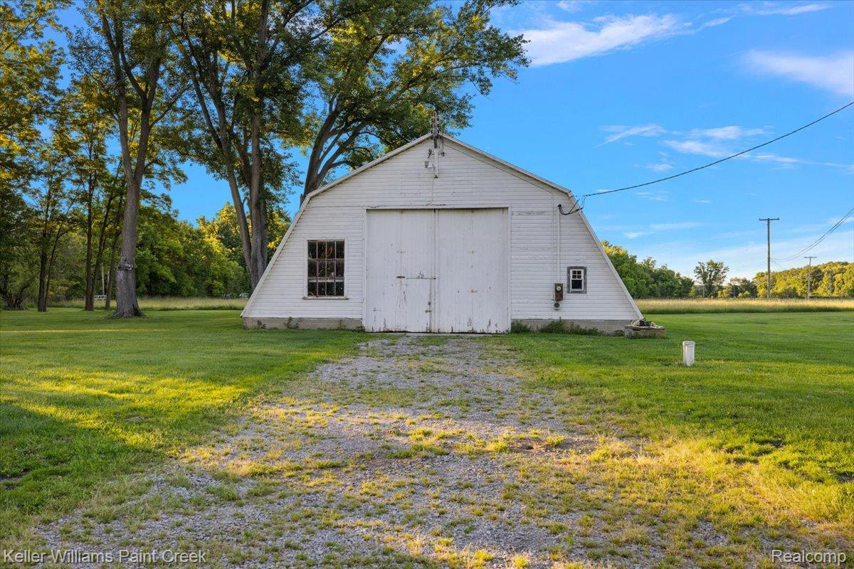 54230 Card Road Property Photo 9