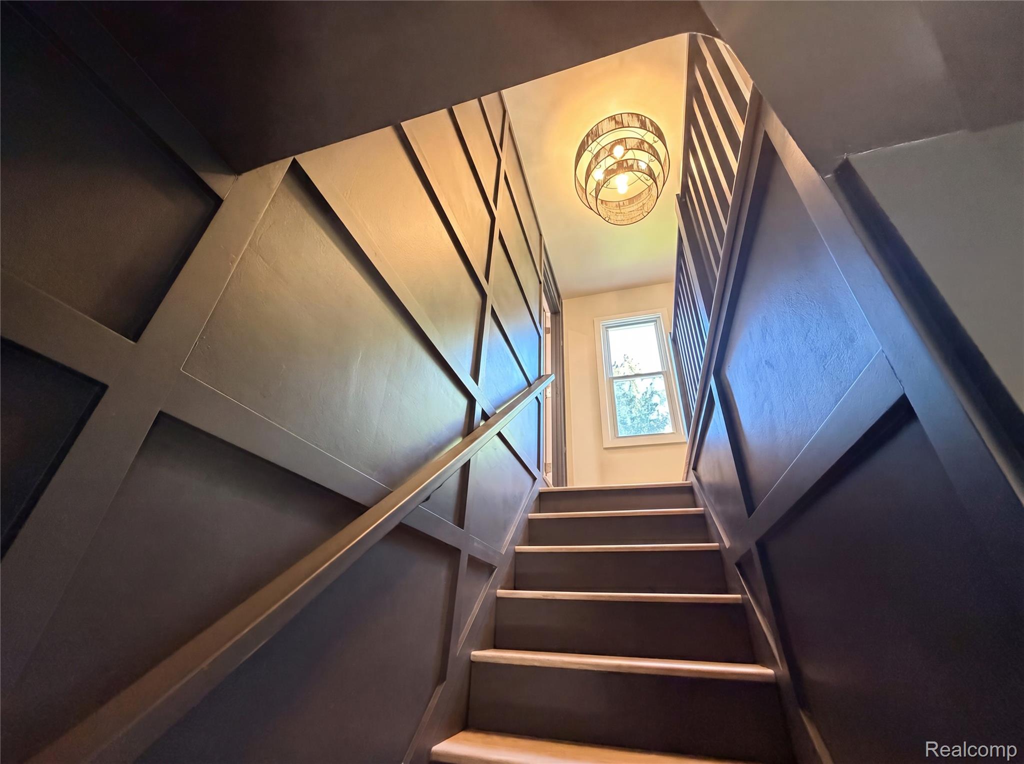 492 Algene Street Property Photo 18