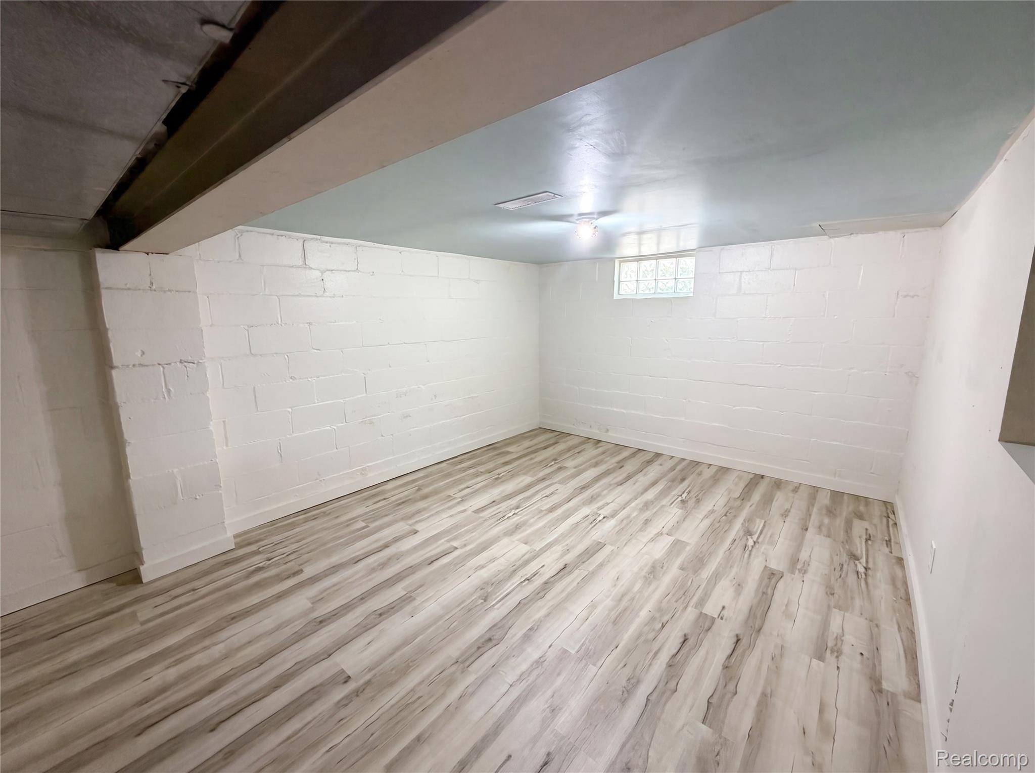 492 Algene Street Property Photo 19