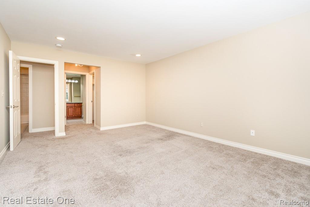 1113 N Old Woodward Avenue 38 Property Photo 15