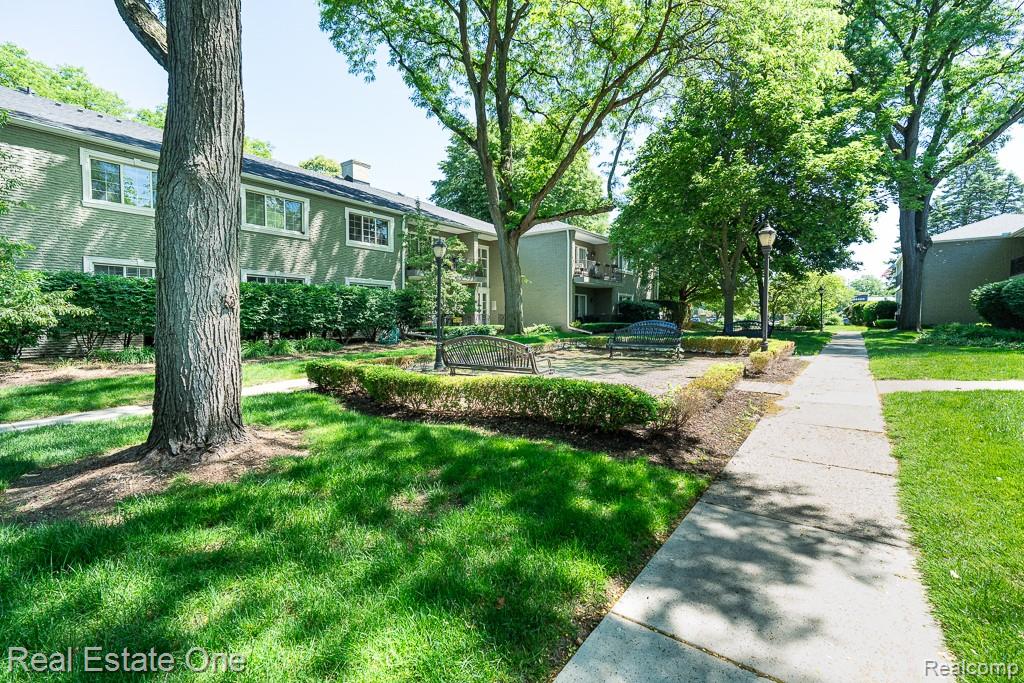 1113 N Old Woodward Avenue 38 Property Photo 28