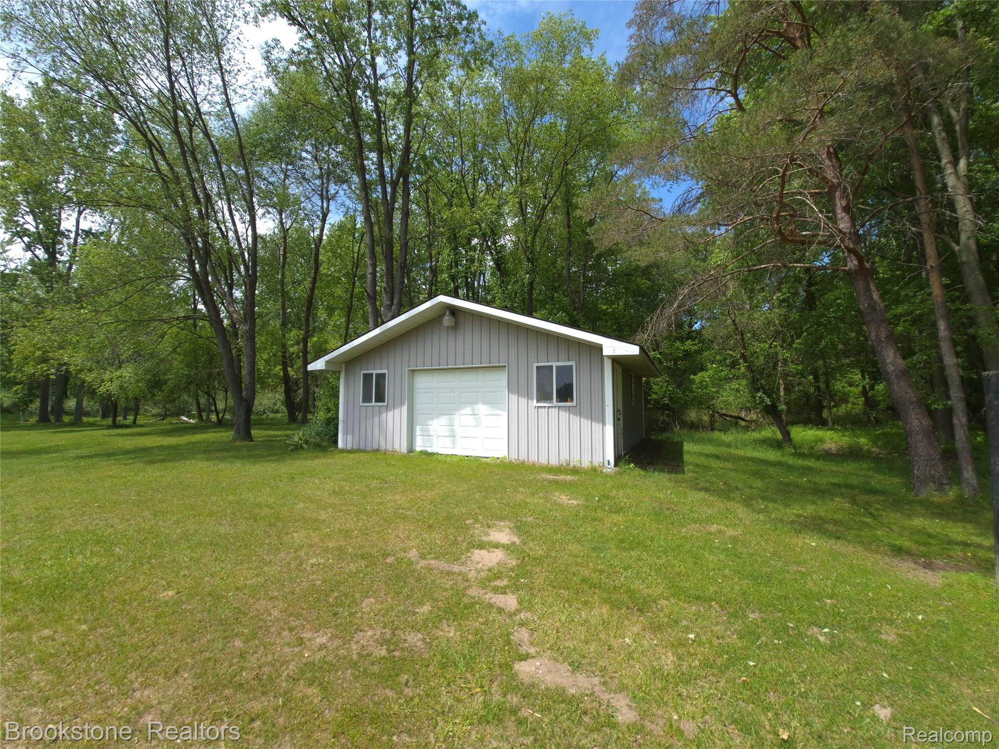 5910 Spring Valley Lane Property Photo 15