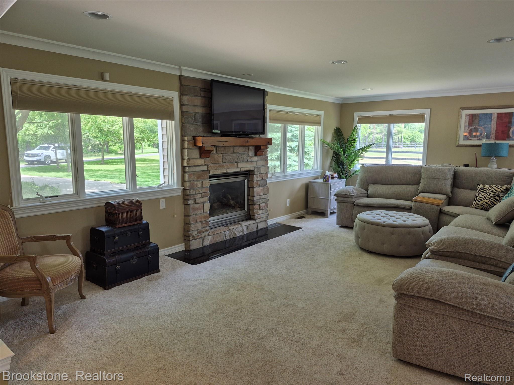 5910 Spring Valley Lane Property Photo 29