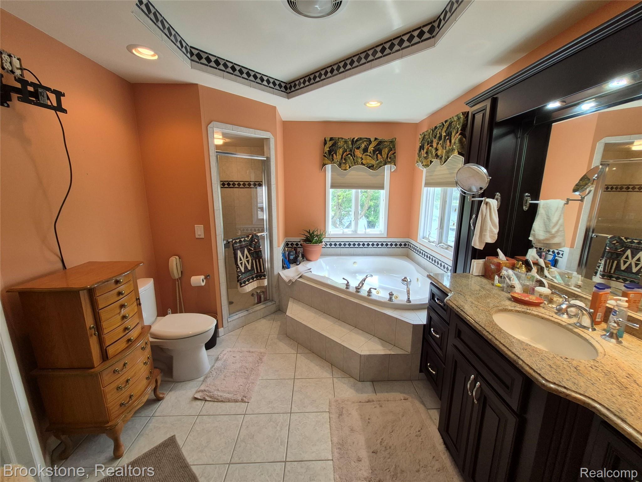 5910 Spring Valley Lane Property Photo 40
