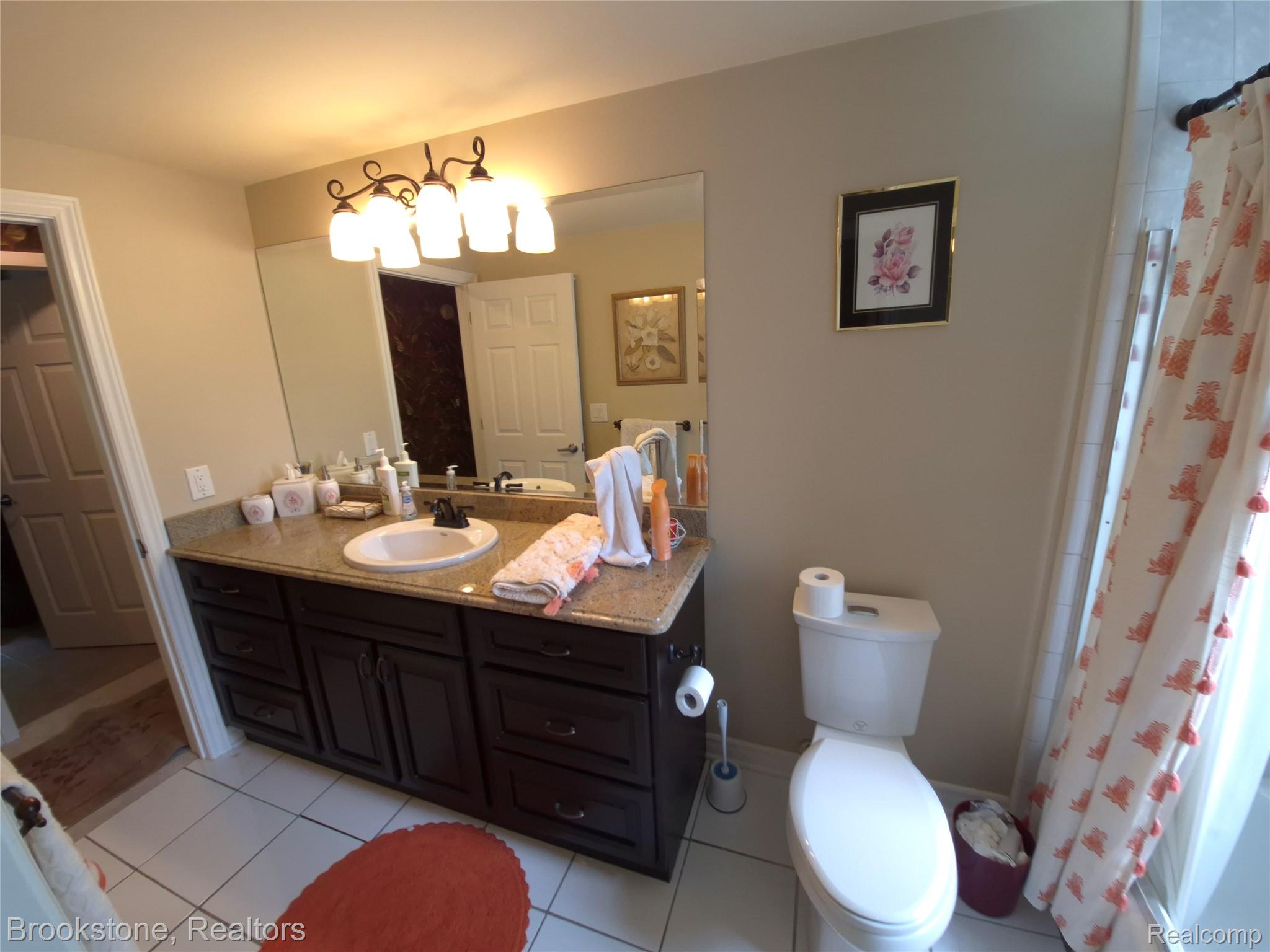 5910 Spring Valley Lane Property Photo 47