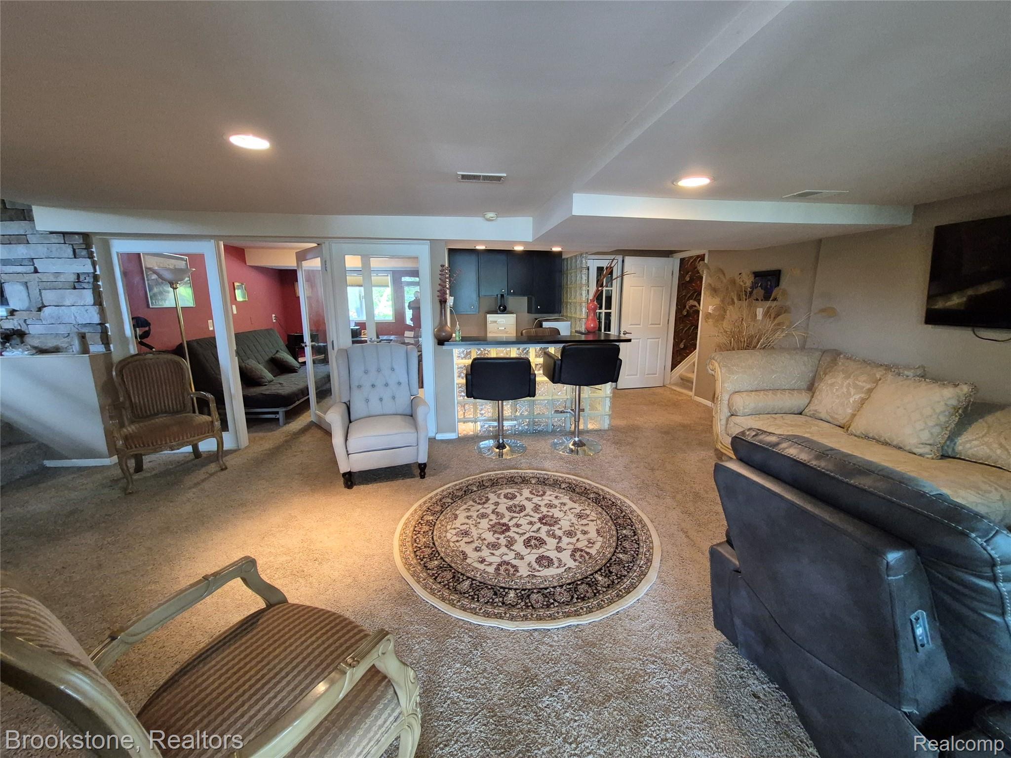 5910 Spring Valley Lane Property Photo 52