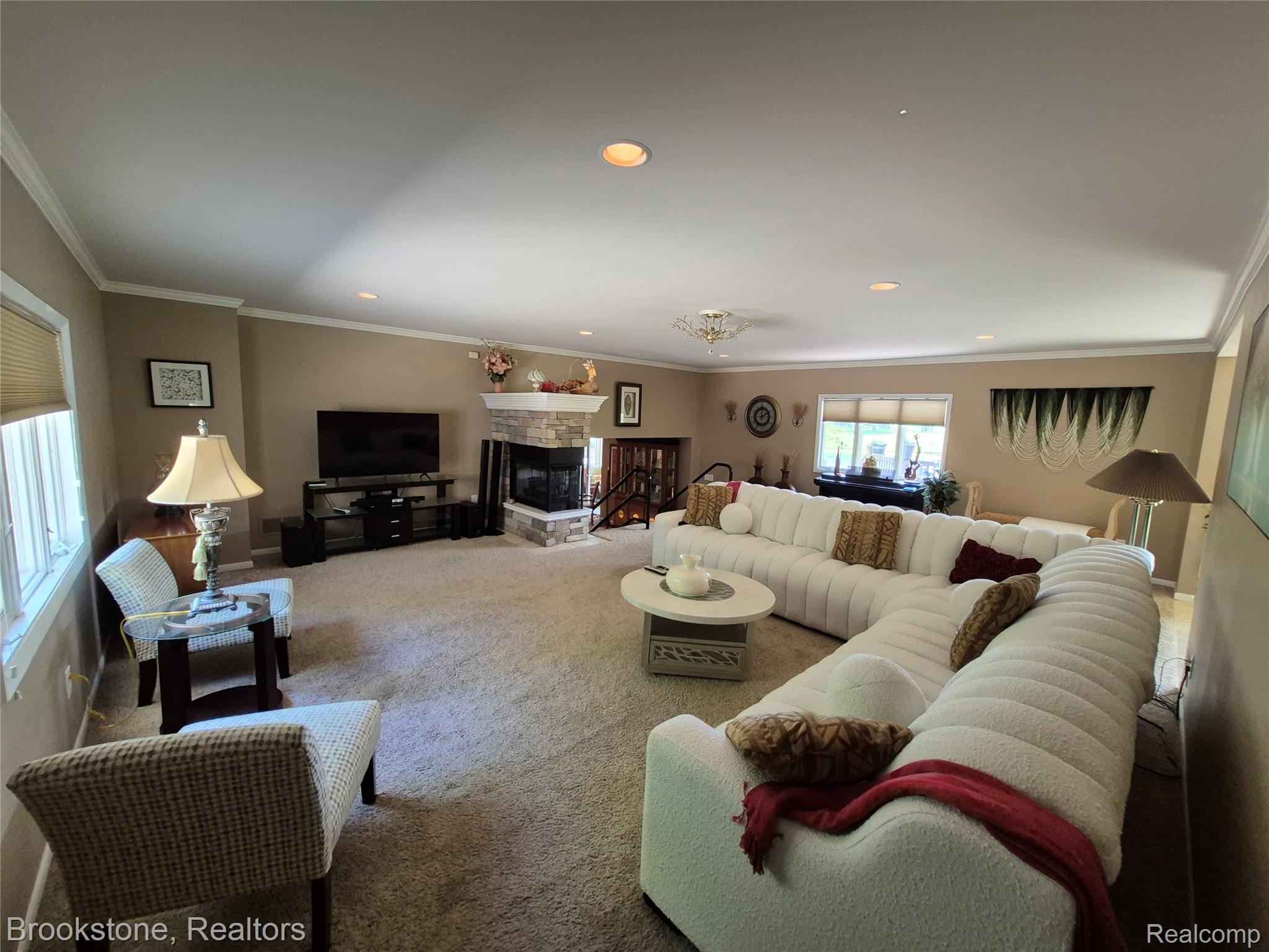 5910 Spring Valley Lane Property Photo 57
