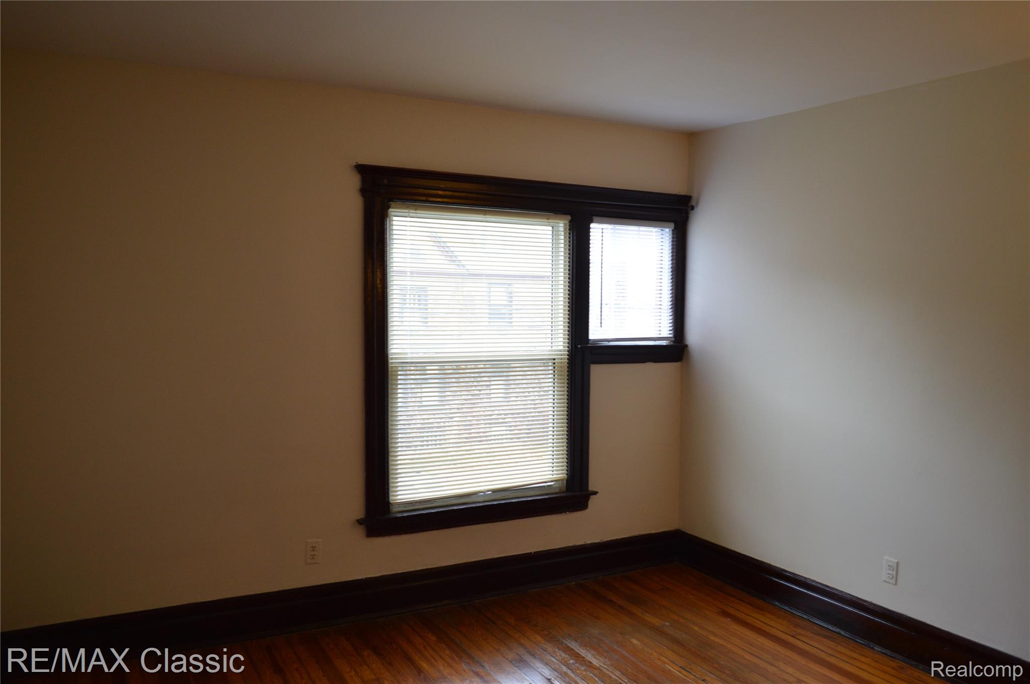 1547 Merrick Street Property Photo 18