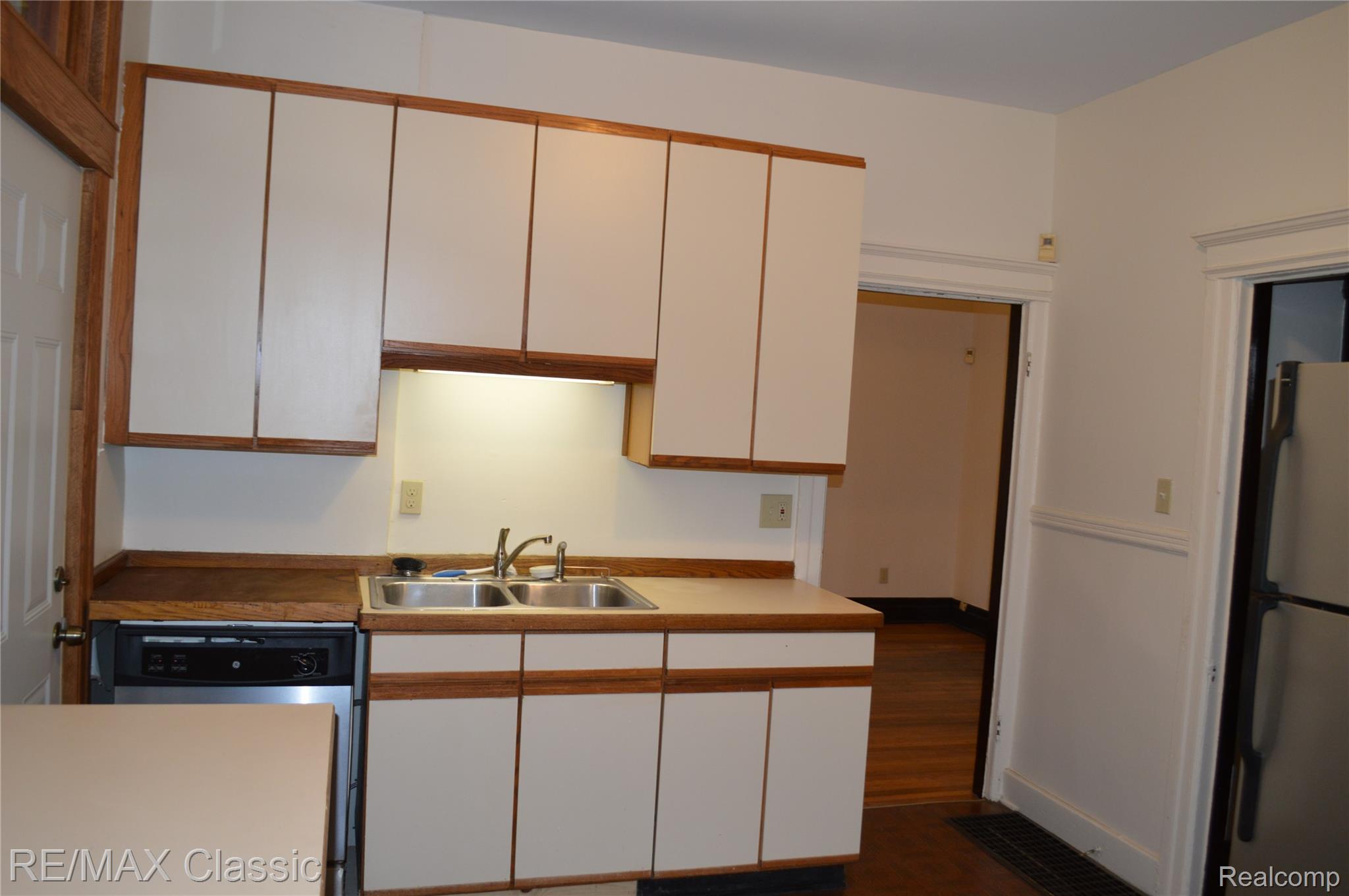 1547 Merrick Street Property Photo 28