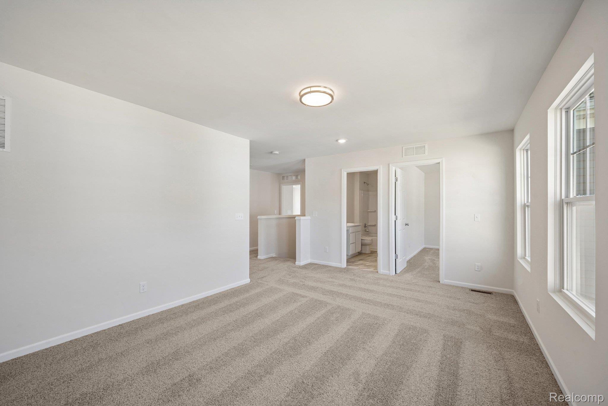 412 Hidden River W Property Photo 20