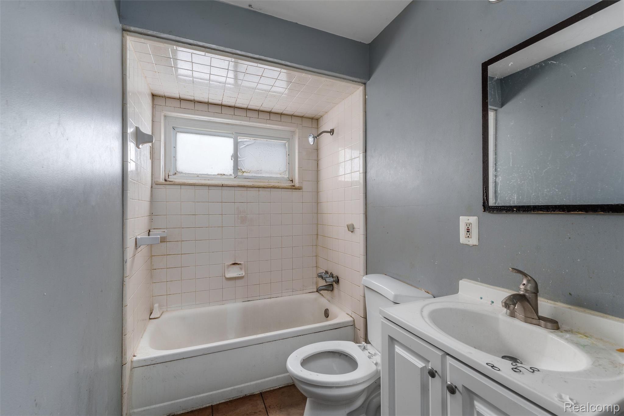 13335 Charlotte Avenue Property Photo 18