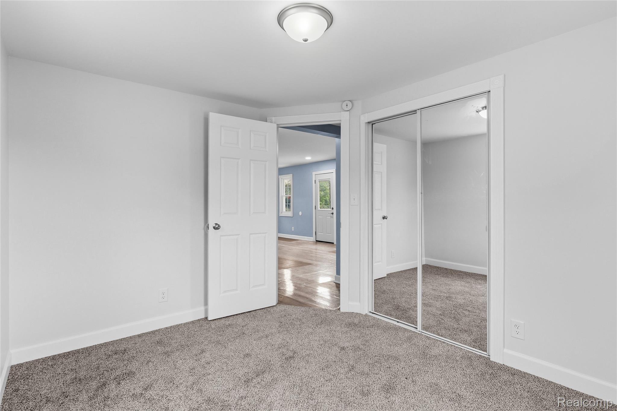 3241 E Frances Road Property Photo 16