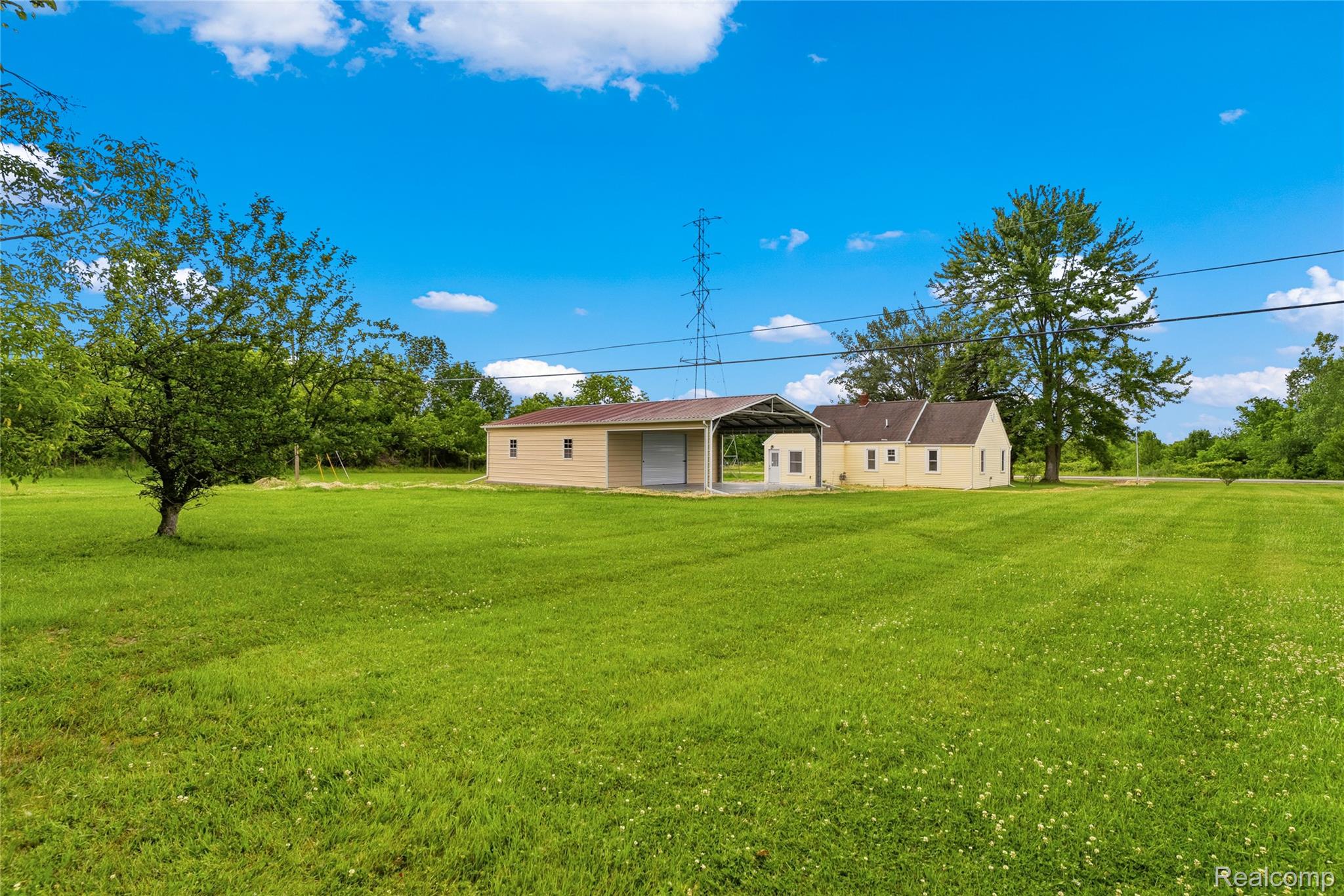 3241 E Frances Road Property Photo 20