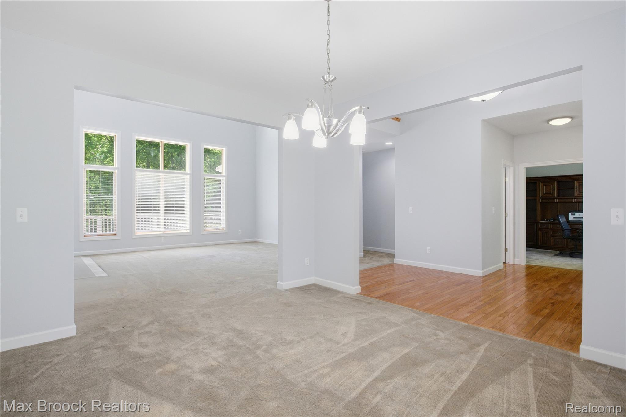 11910 Scott Road Property Photo 14