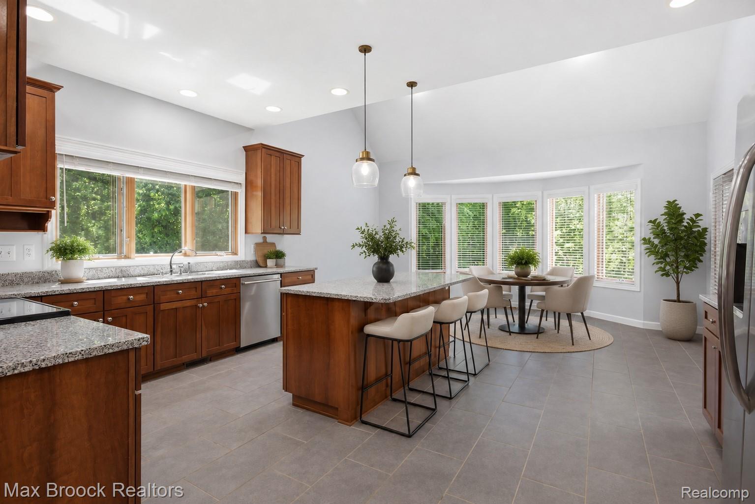 11910 Scott Road Property Photo 15