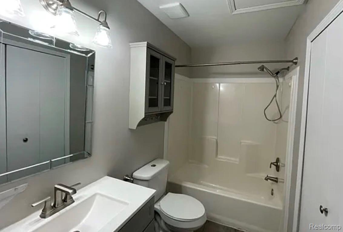 2150 Phillips Avenue Property Photo 8