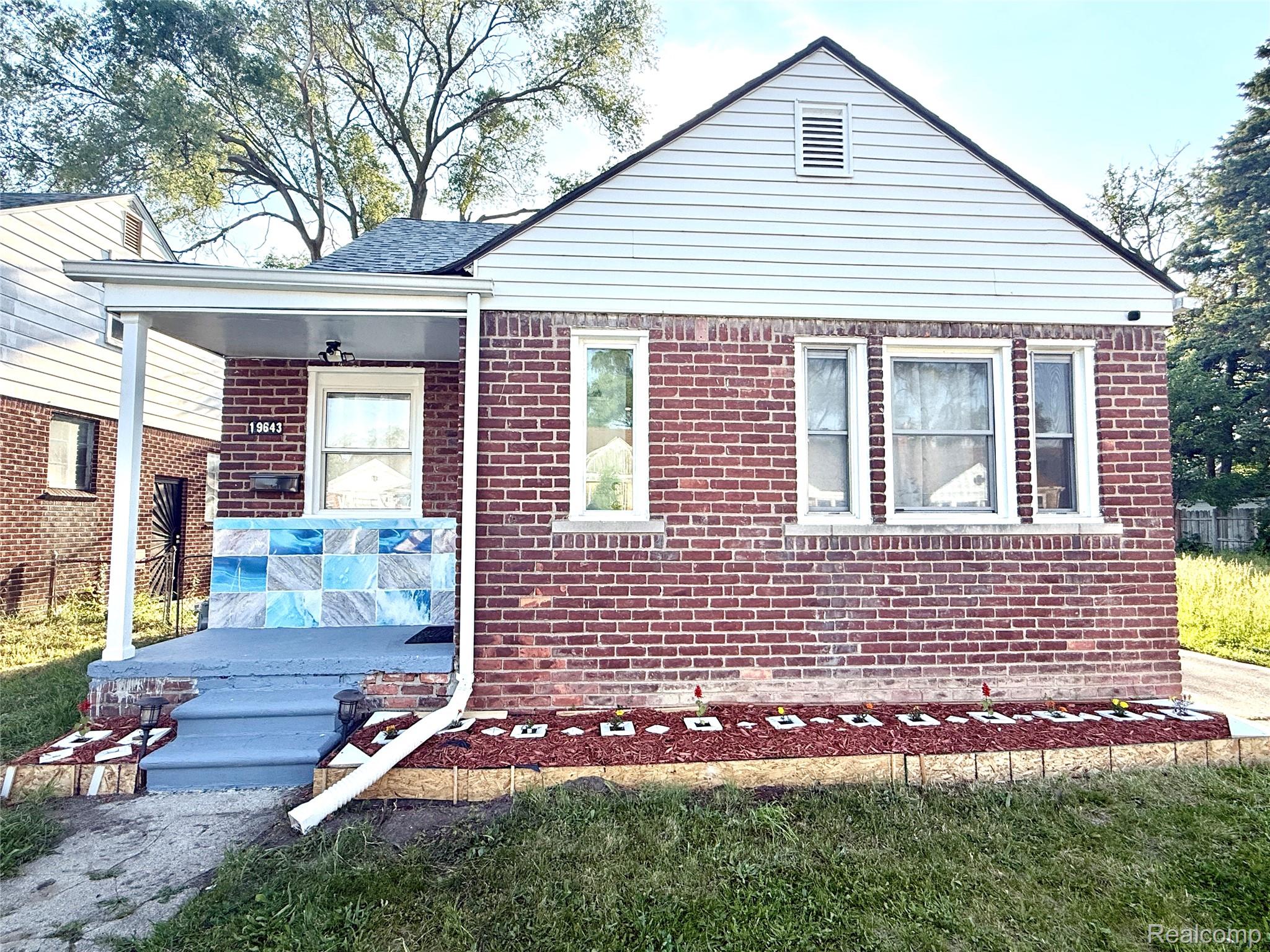 19643 Caldwell Street Property Photo 1