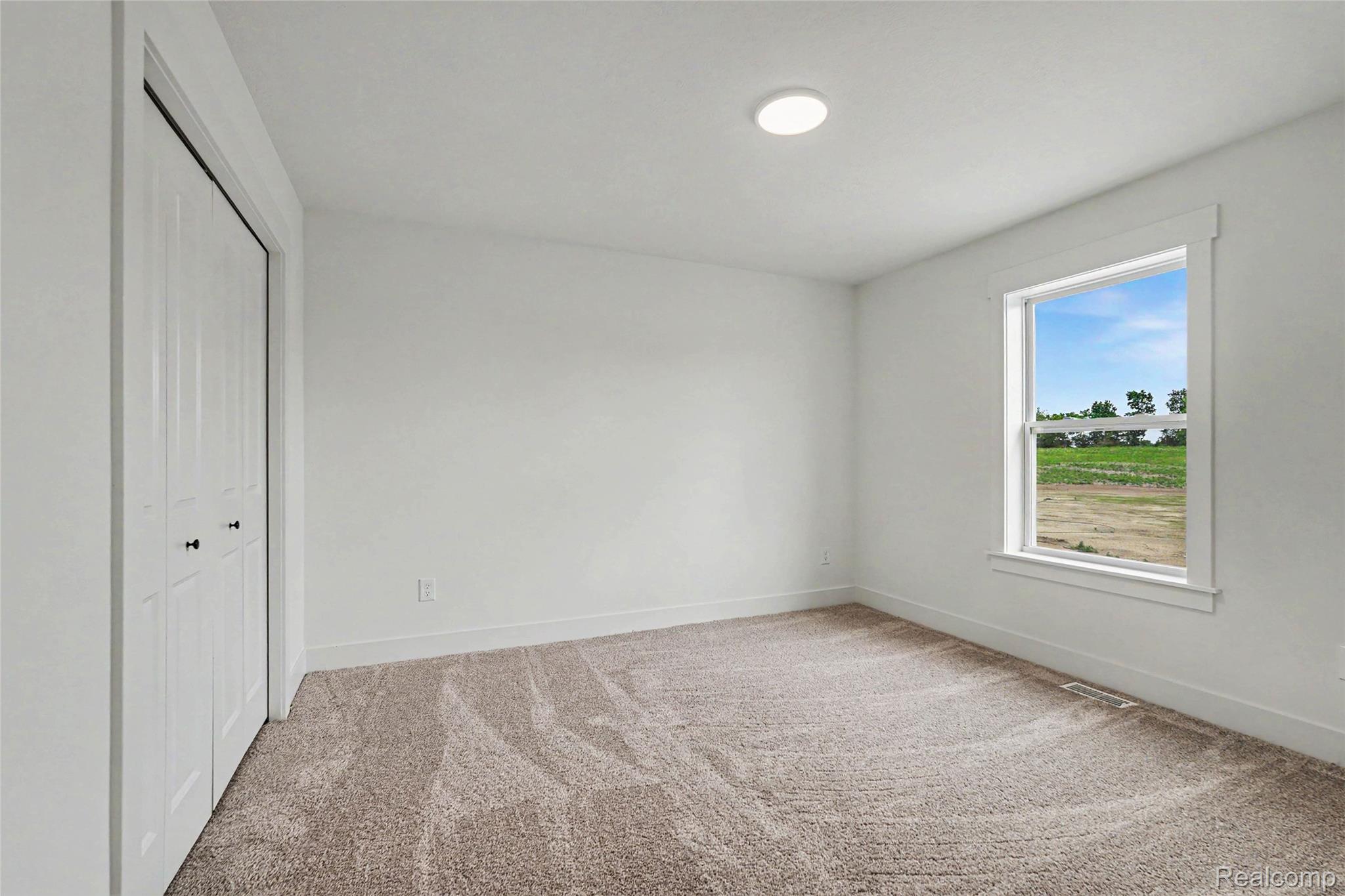 5421 Lily Ann Lane Property Photo 16