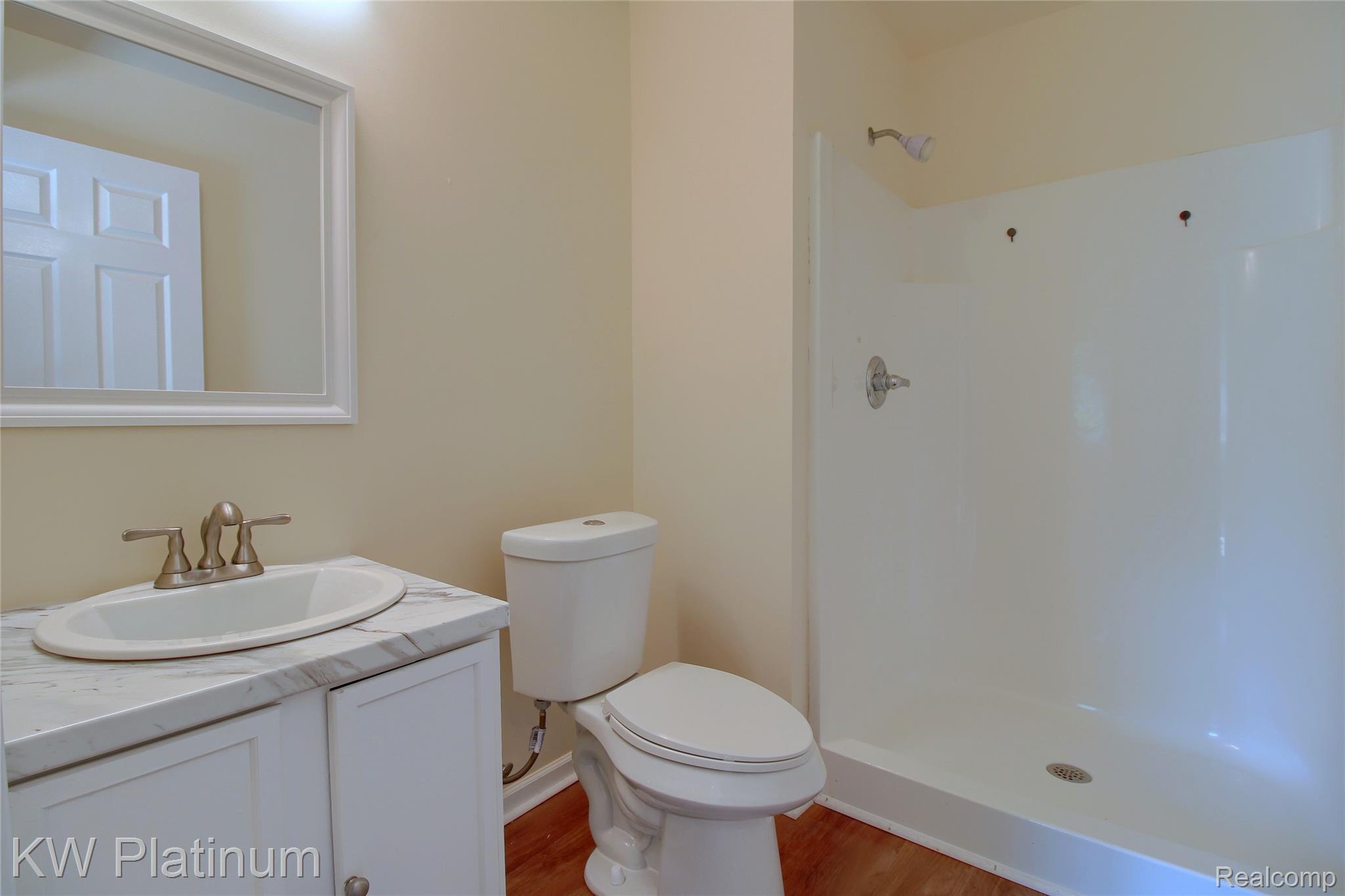 4452 Croissant Street Property Photo 21