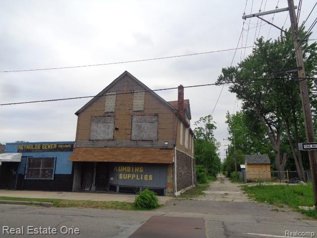 8415 Brush Street Property Photo 4