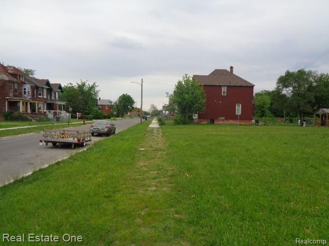 8415 Brush Street Property Photo 17
