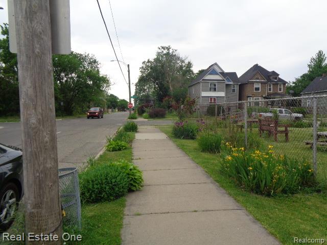 8415 Brush Street Property Photo 21